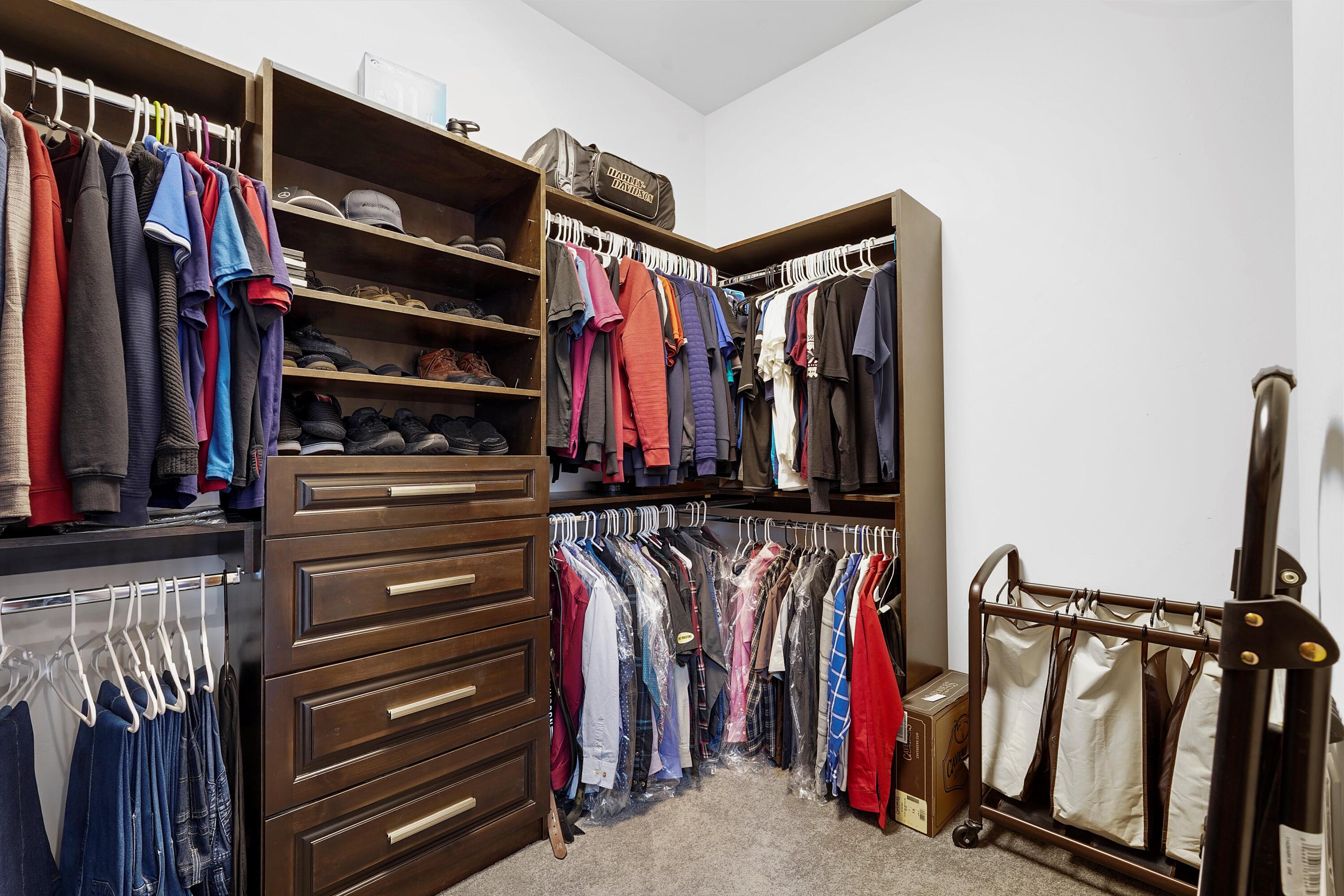 6608 Cuervo Place NW