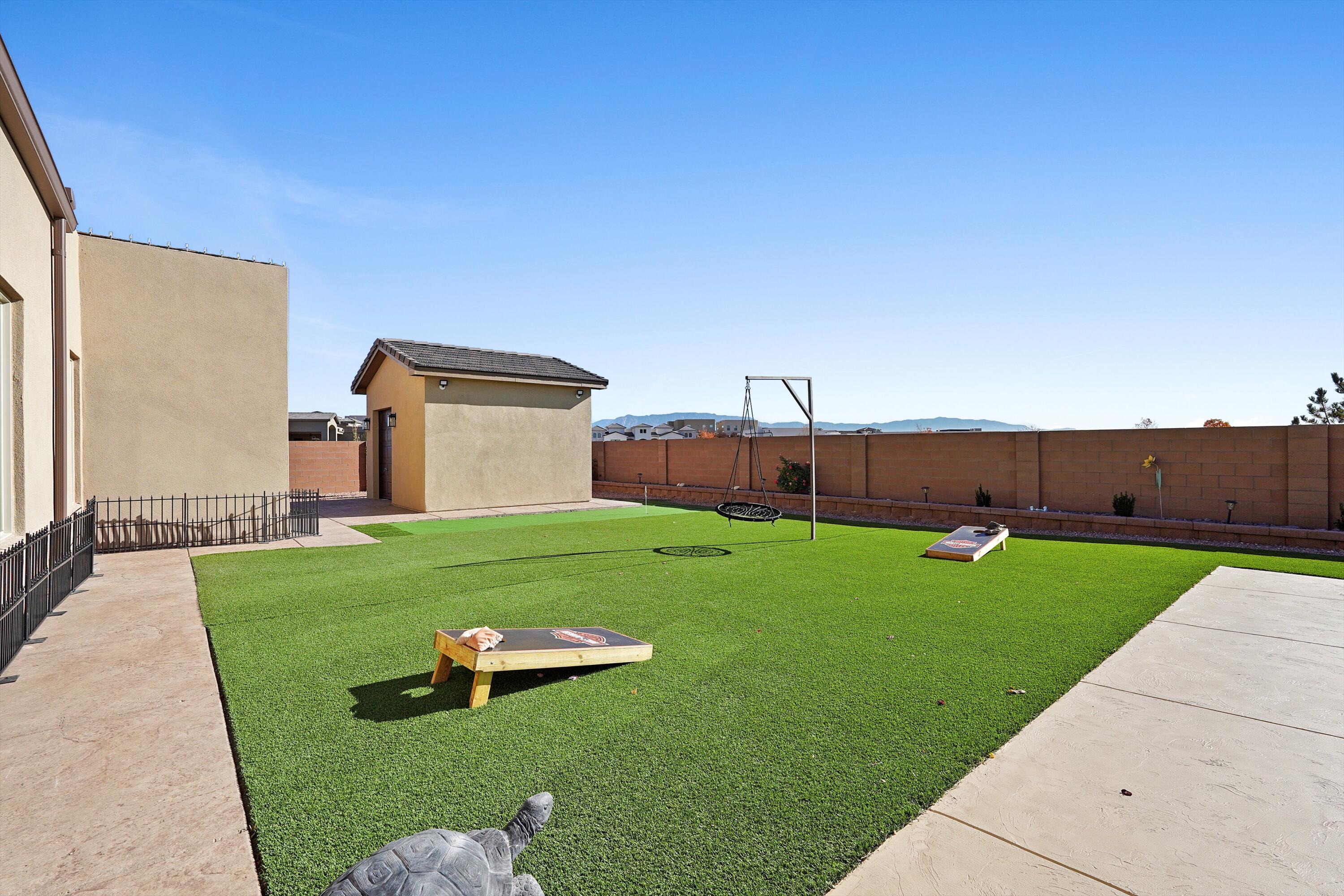 6608 Cuervo Place NW