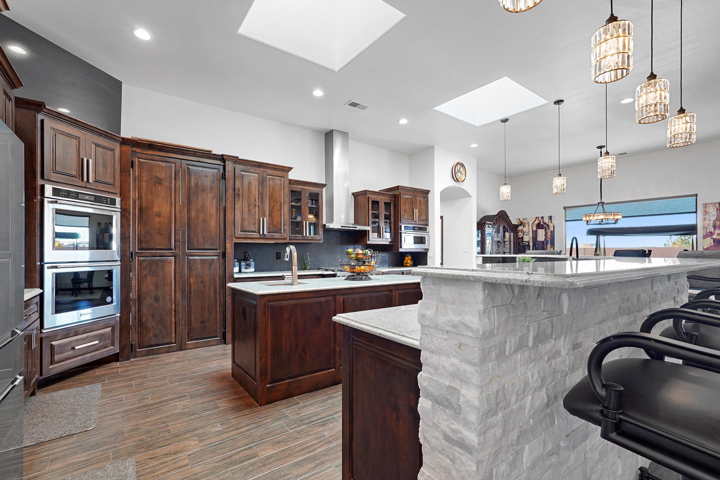 6608 Cuervo Place NW