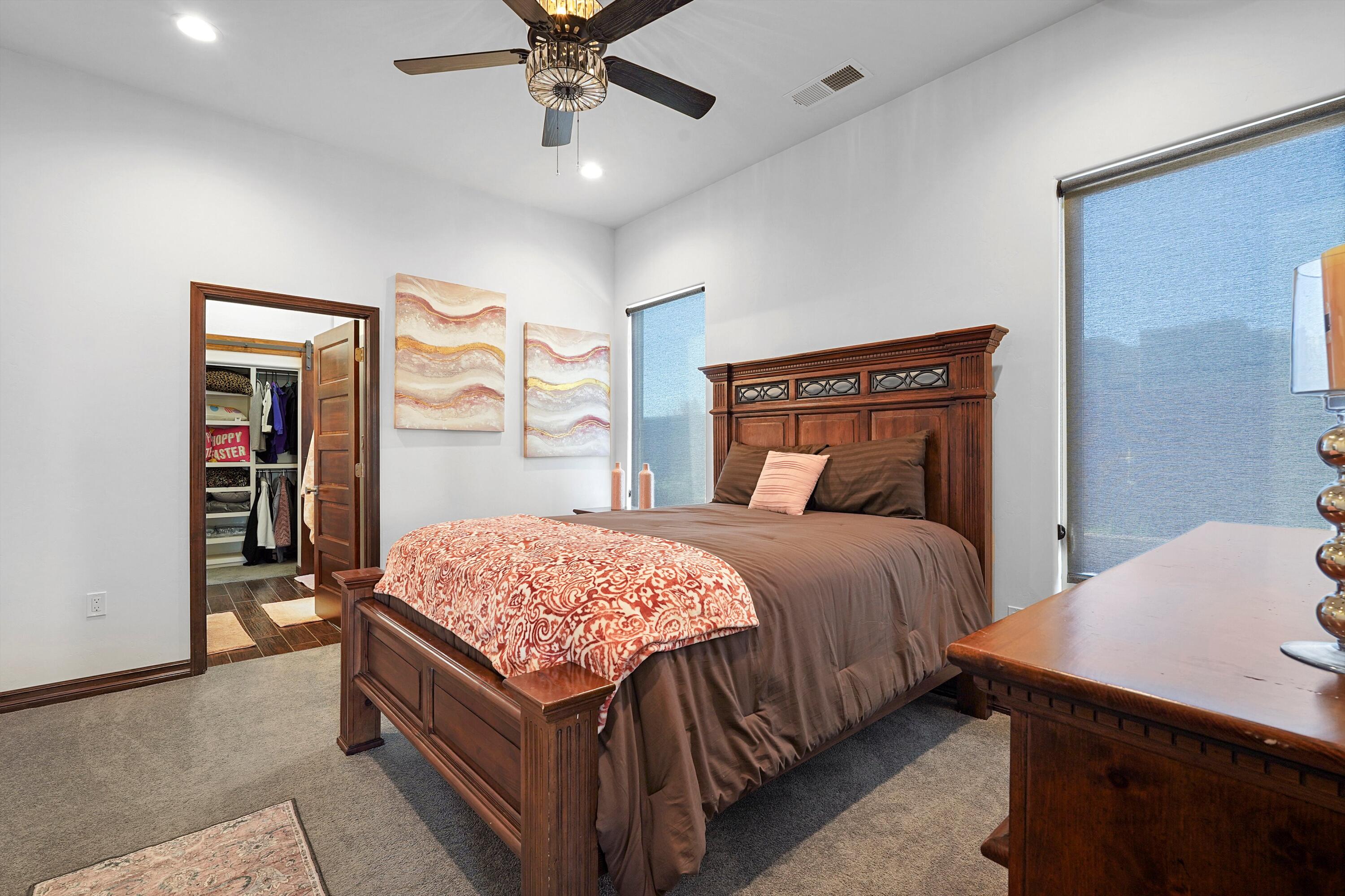 6608 Cuervo Place NW