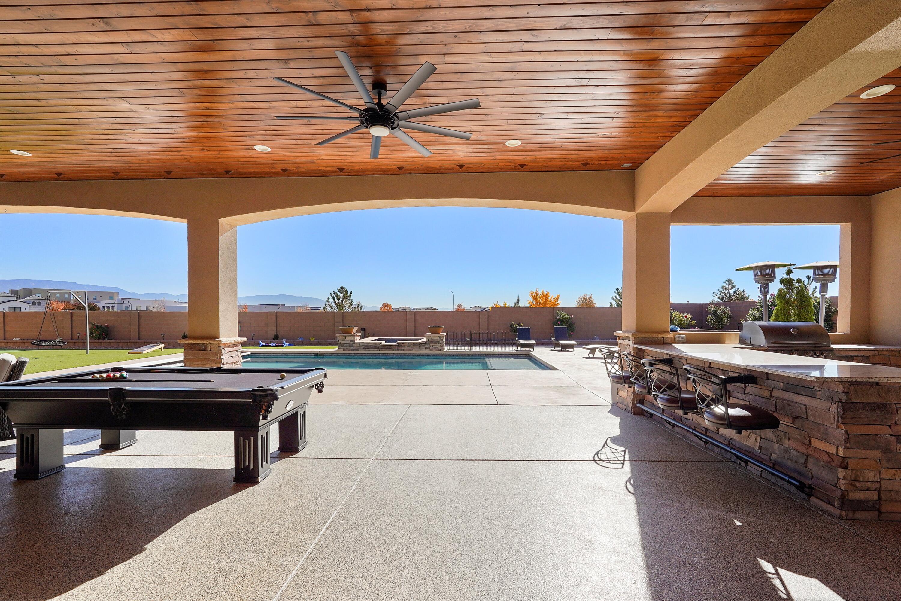 6608 Cuervo Place NW