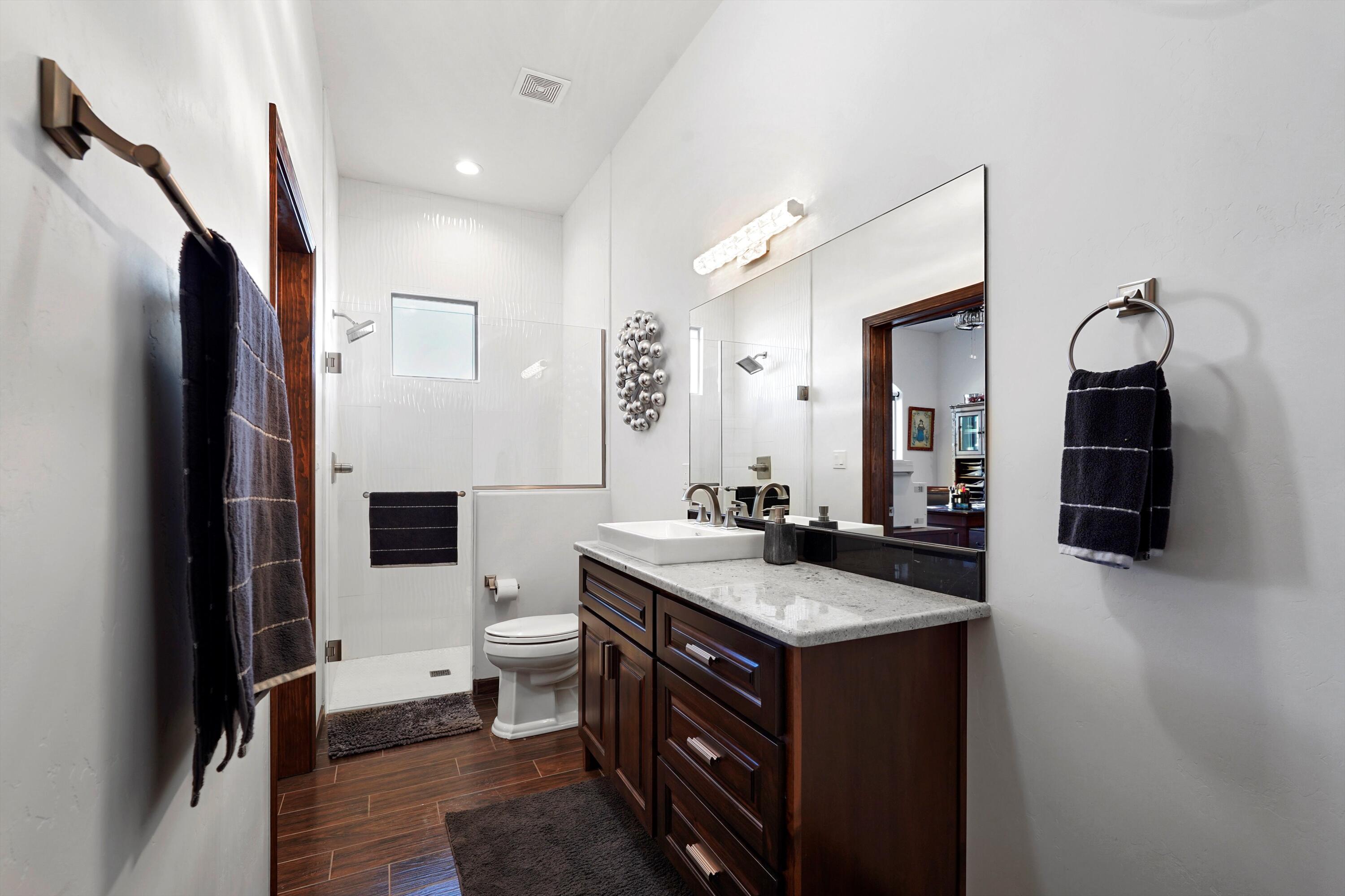 6608 Cuervo Place NW