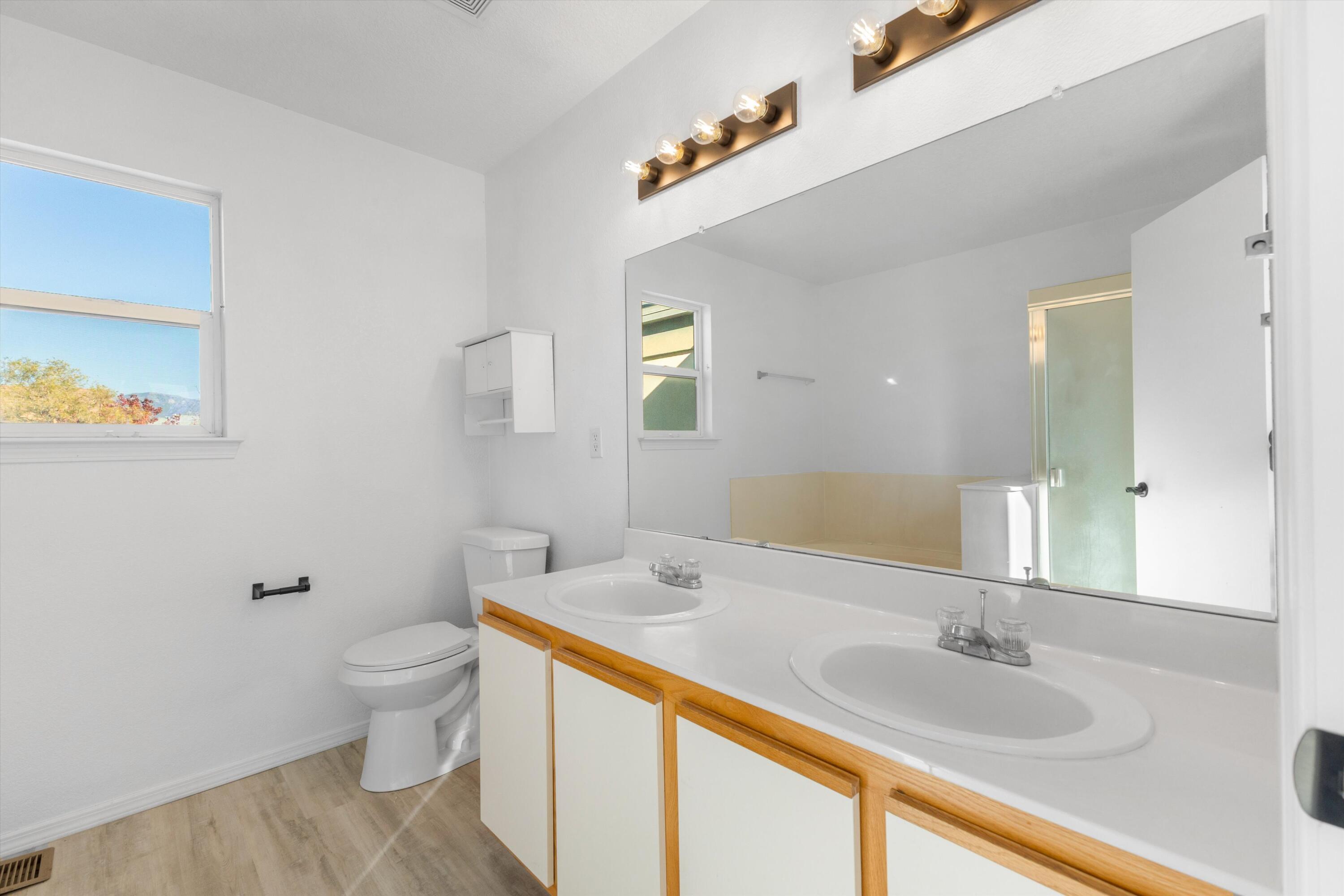 7701 La Brea Street NE