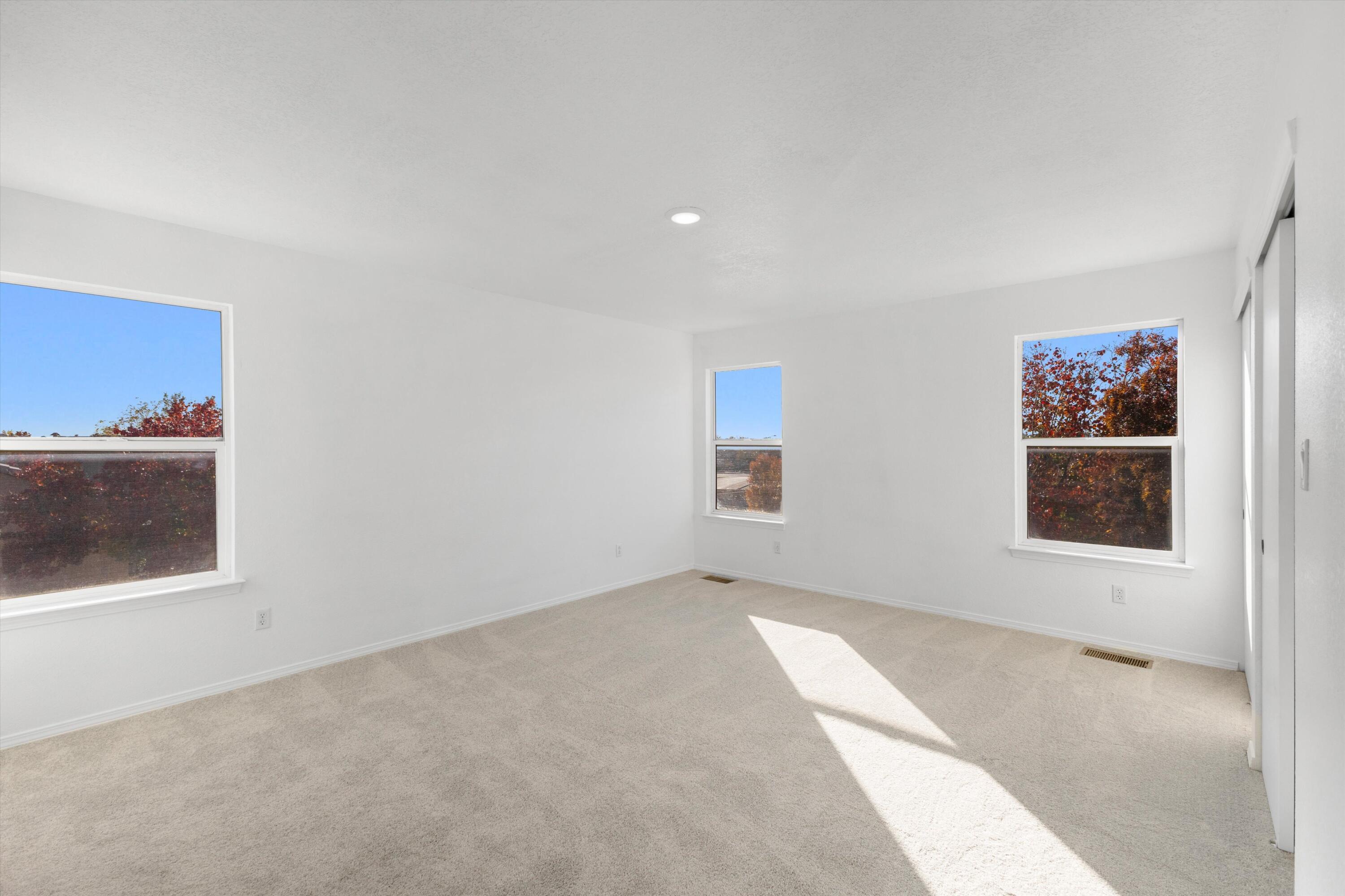 7701 La Brea Street NE