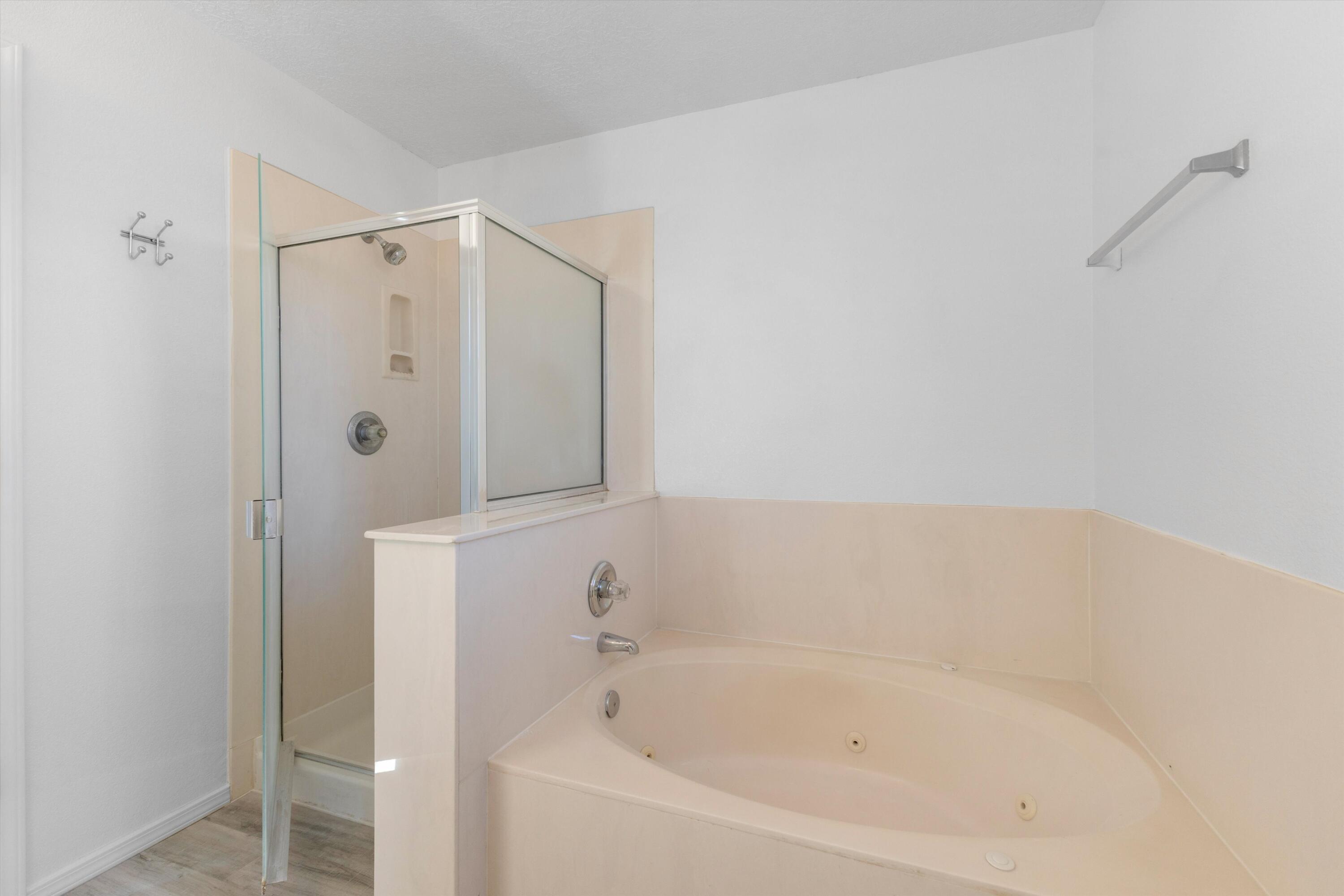 7701 La Brea Street NE