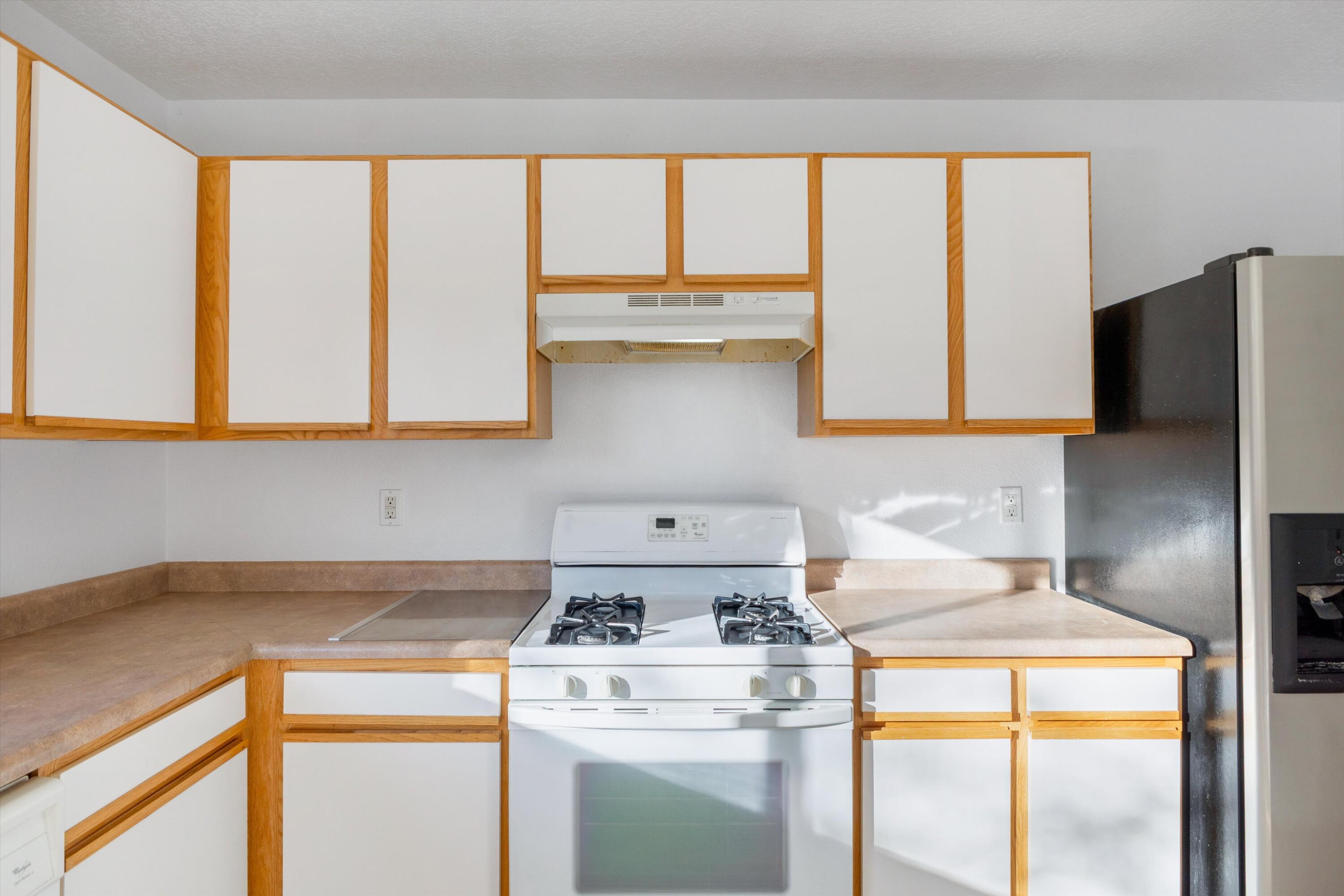 7701 La Brea Street NE