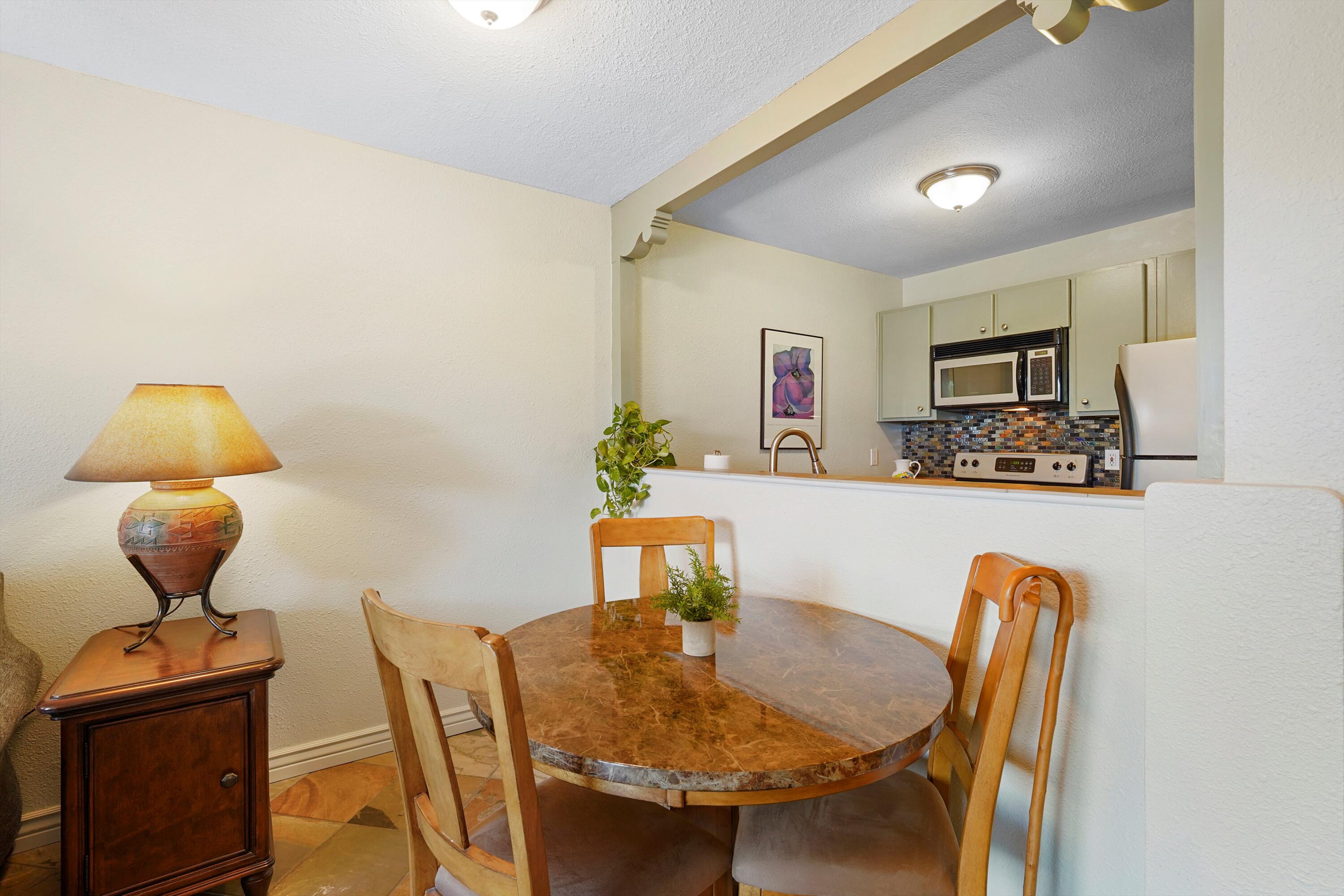 149 N Calle Ojo Feliz UNIT B