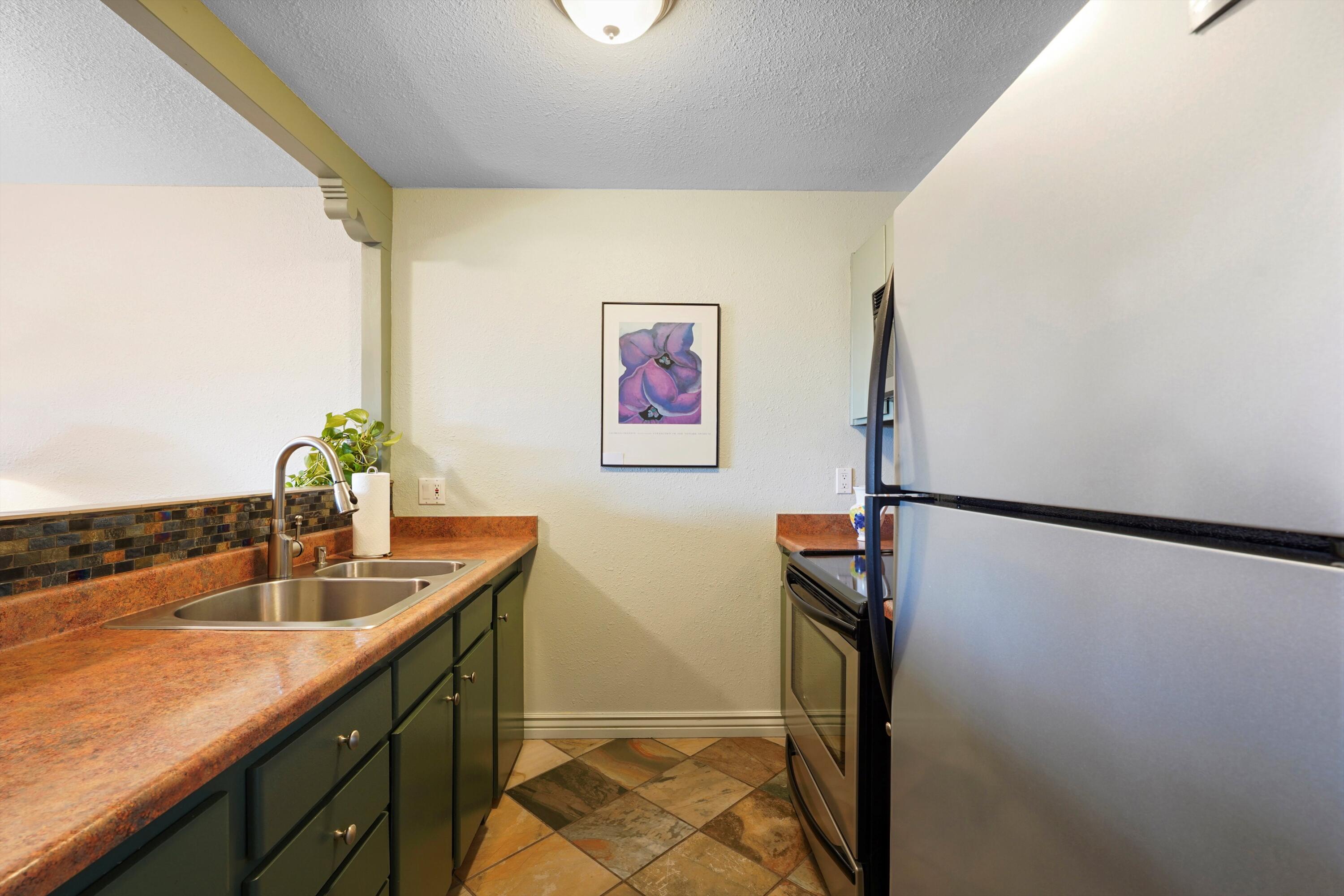 149 N Calle Ojo Feliz UNIT B