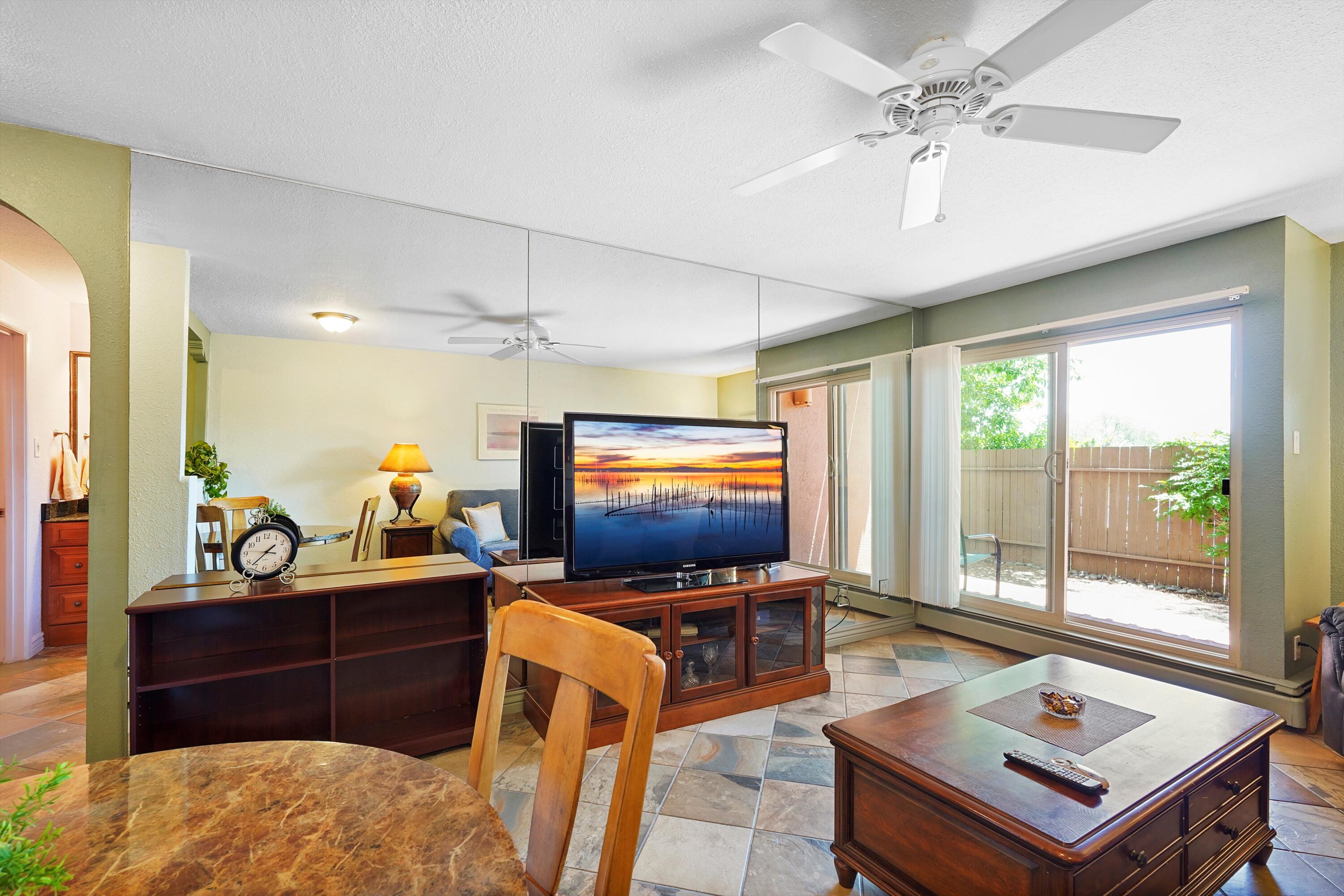 149 N Calle Ojo Feliz UNIT B