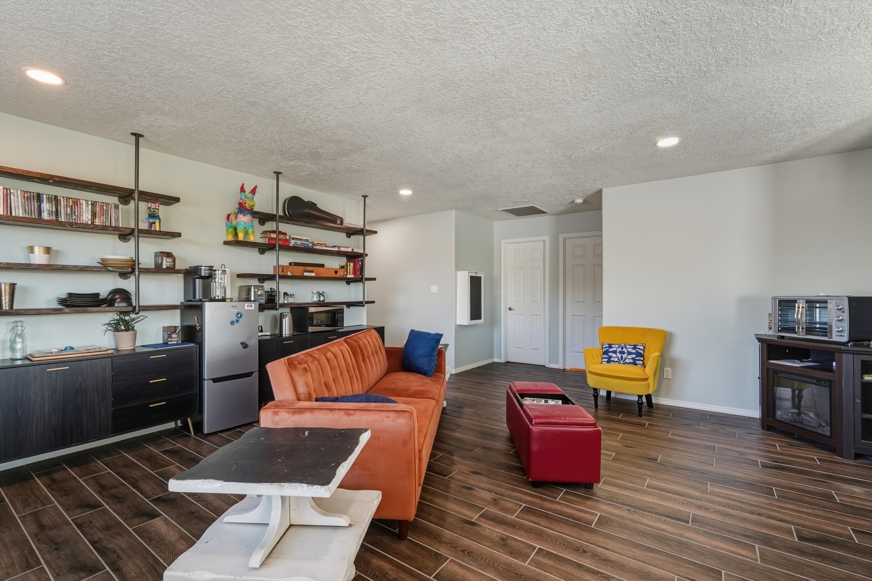 512 Twilight Vista Lane SW