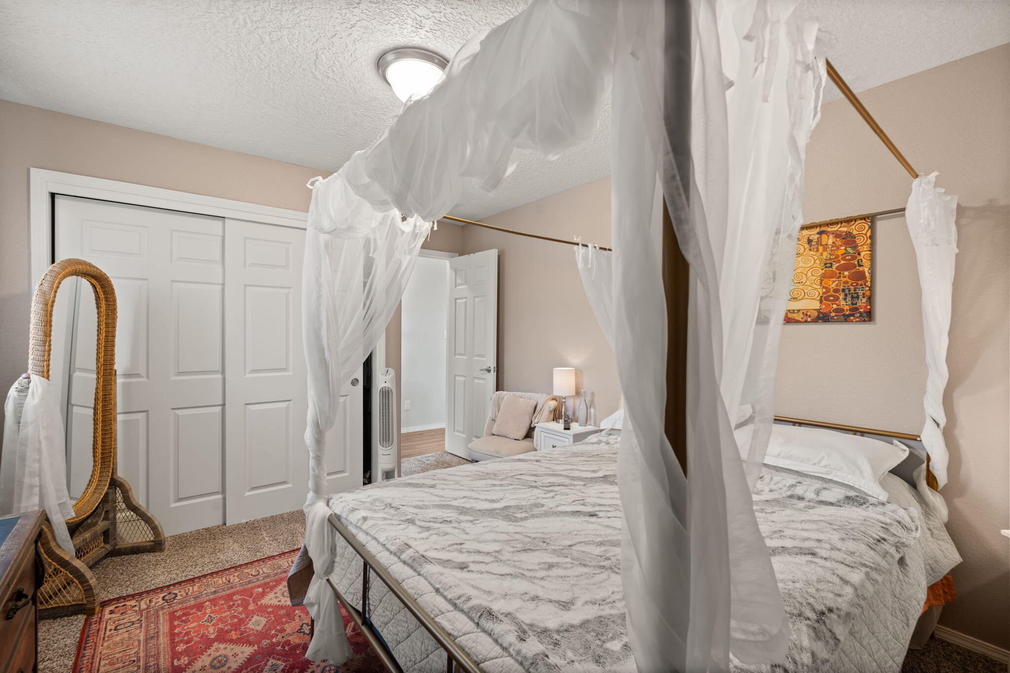 512 Twilight Vista Lane SW