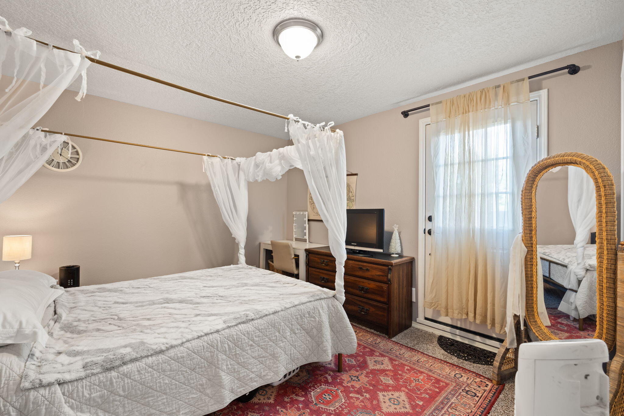 512 Twilight Vista Lane SW