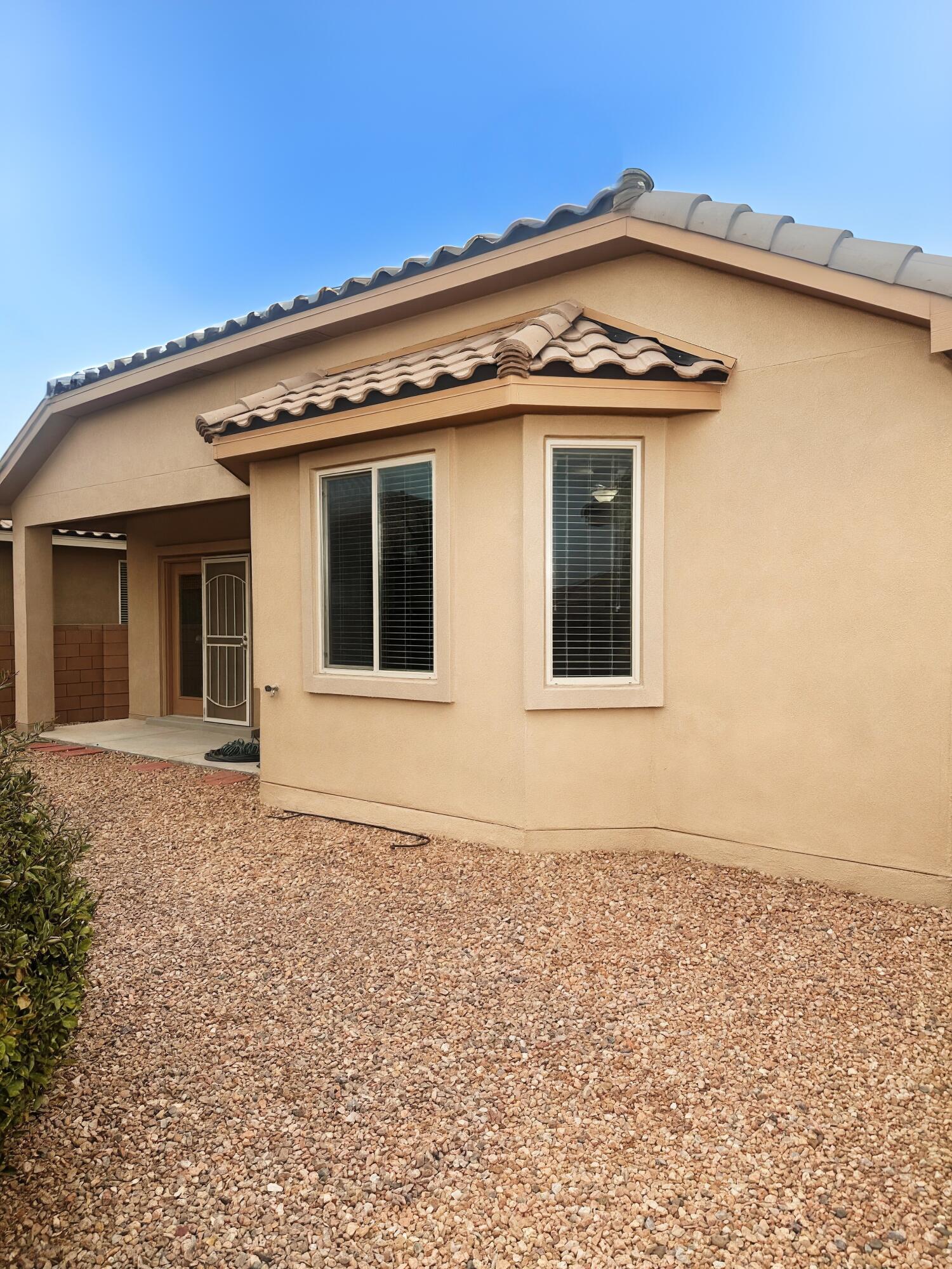 873 Golden Yarrow Trail