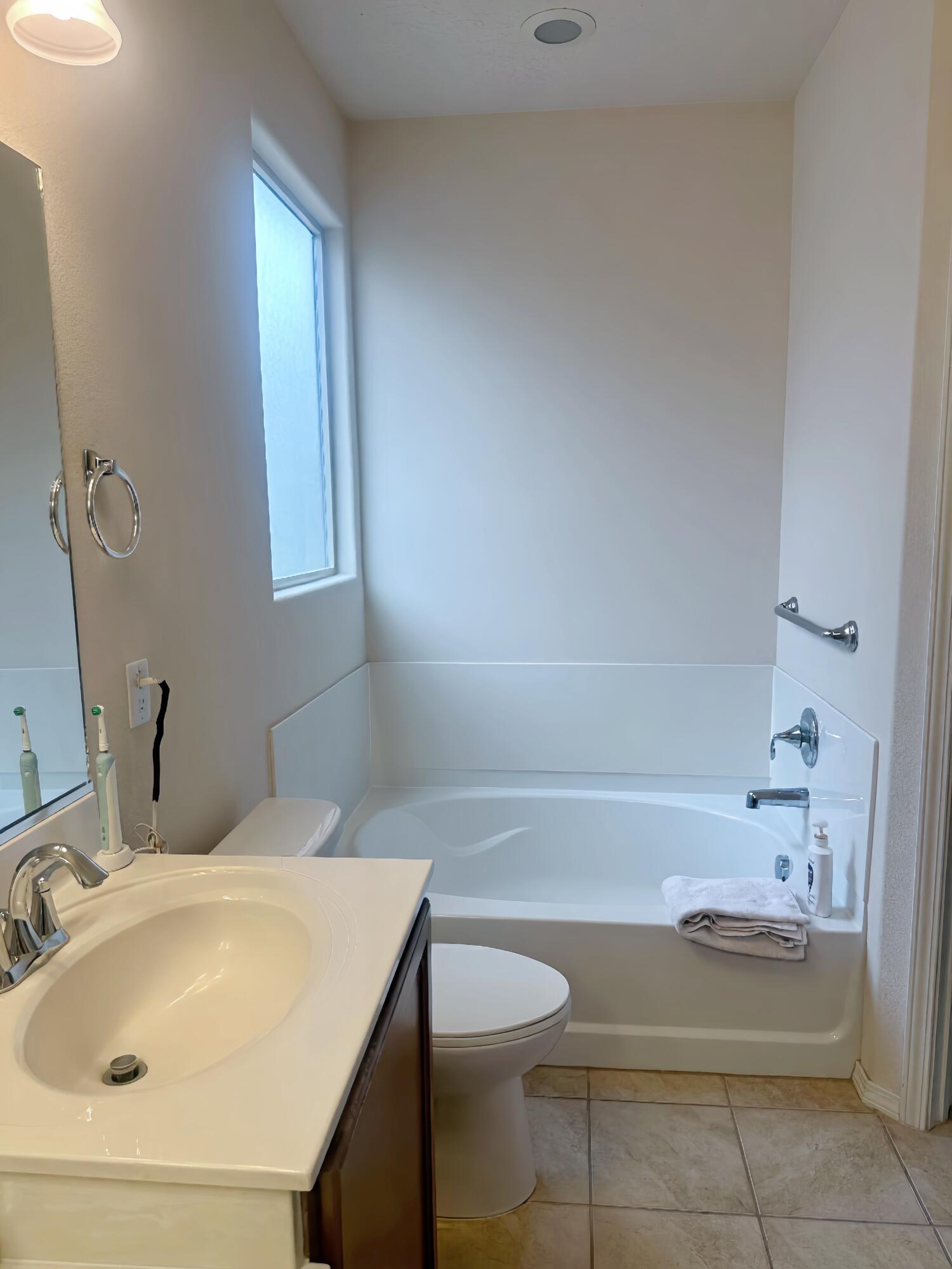 873 Golden Yarrow Trail