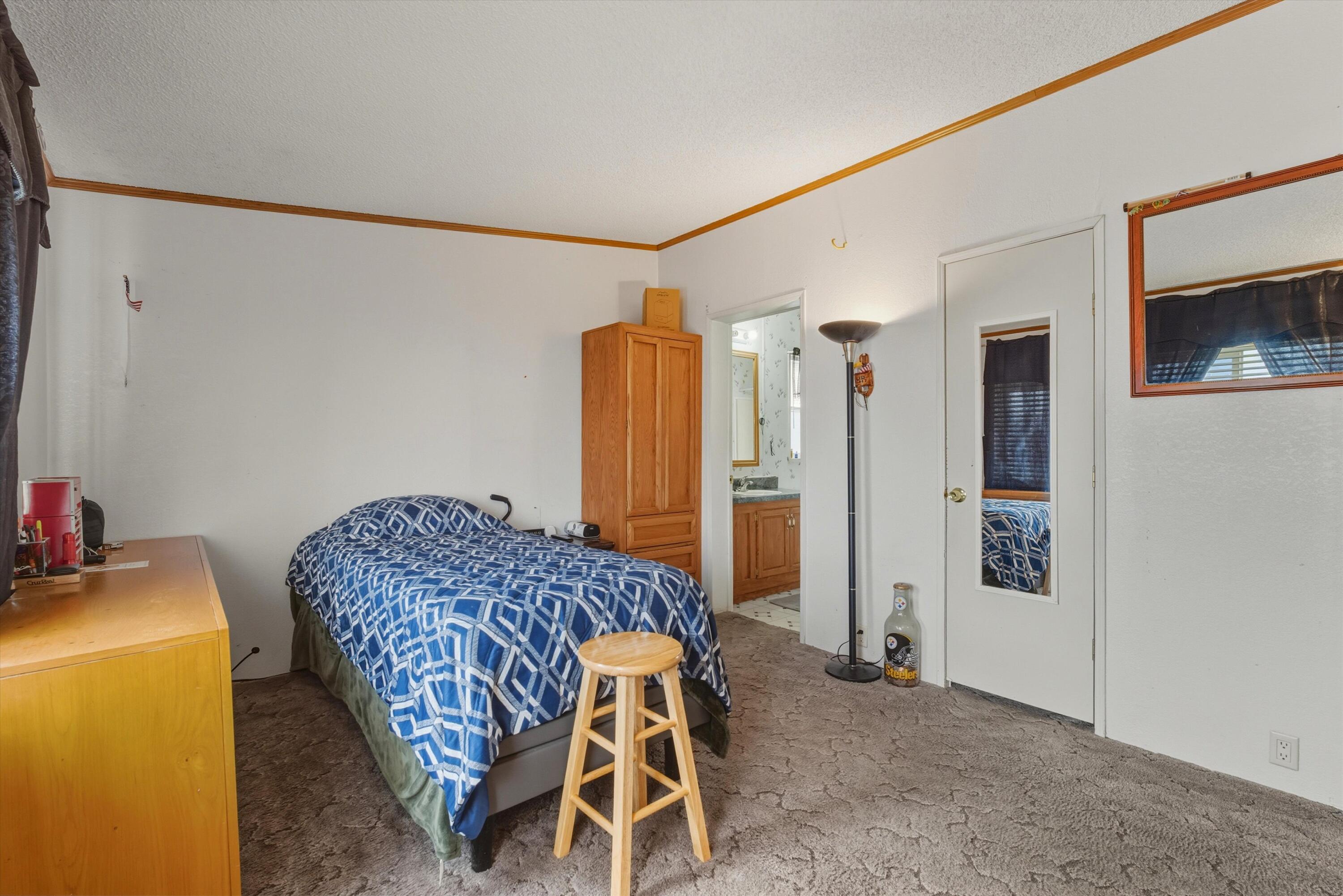 3033 Dona Juanita Drive SW