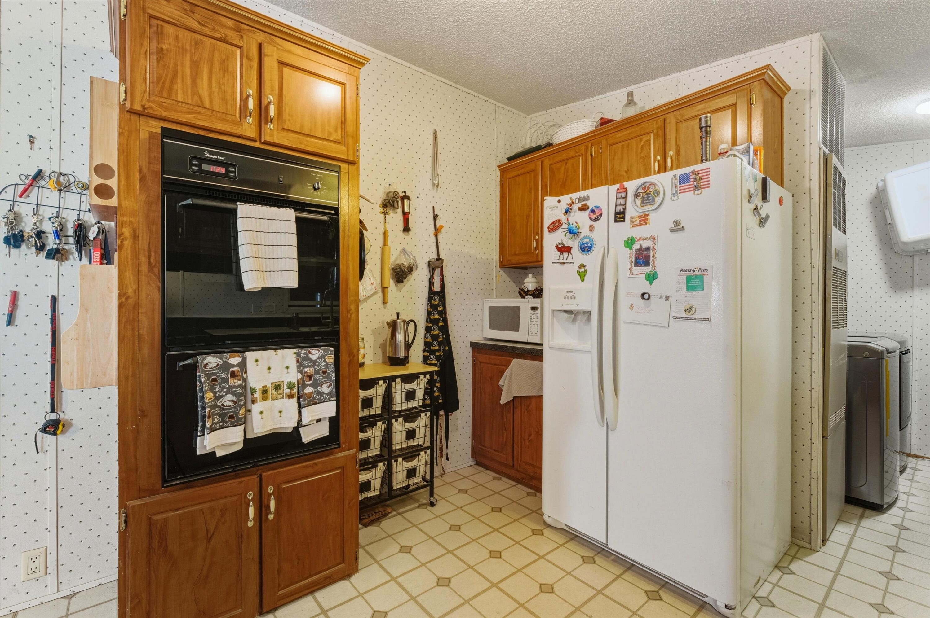 3033 Dona Juanita Drive SW