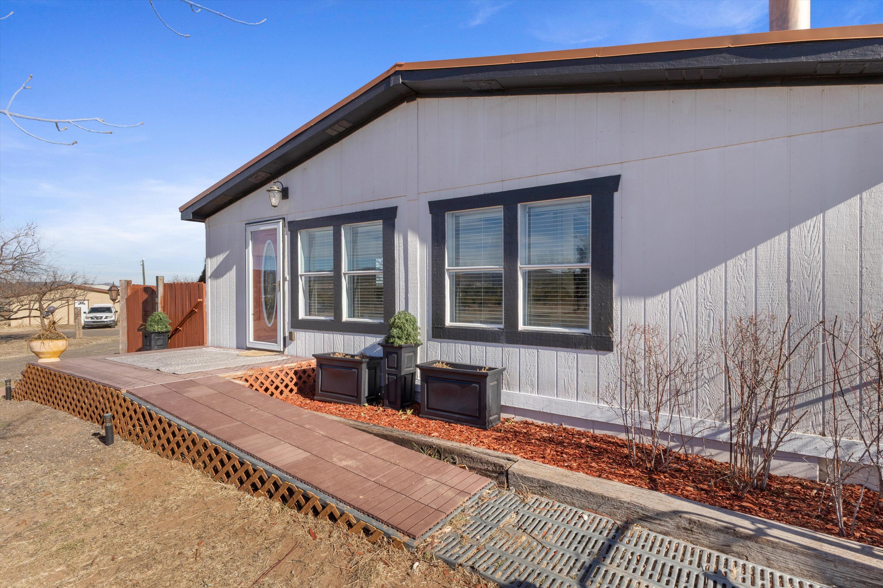 187 Barton Road