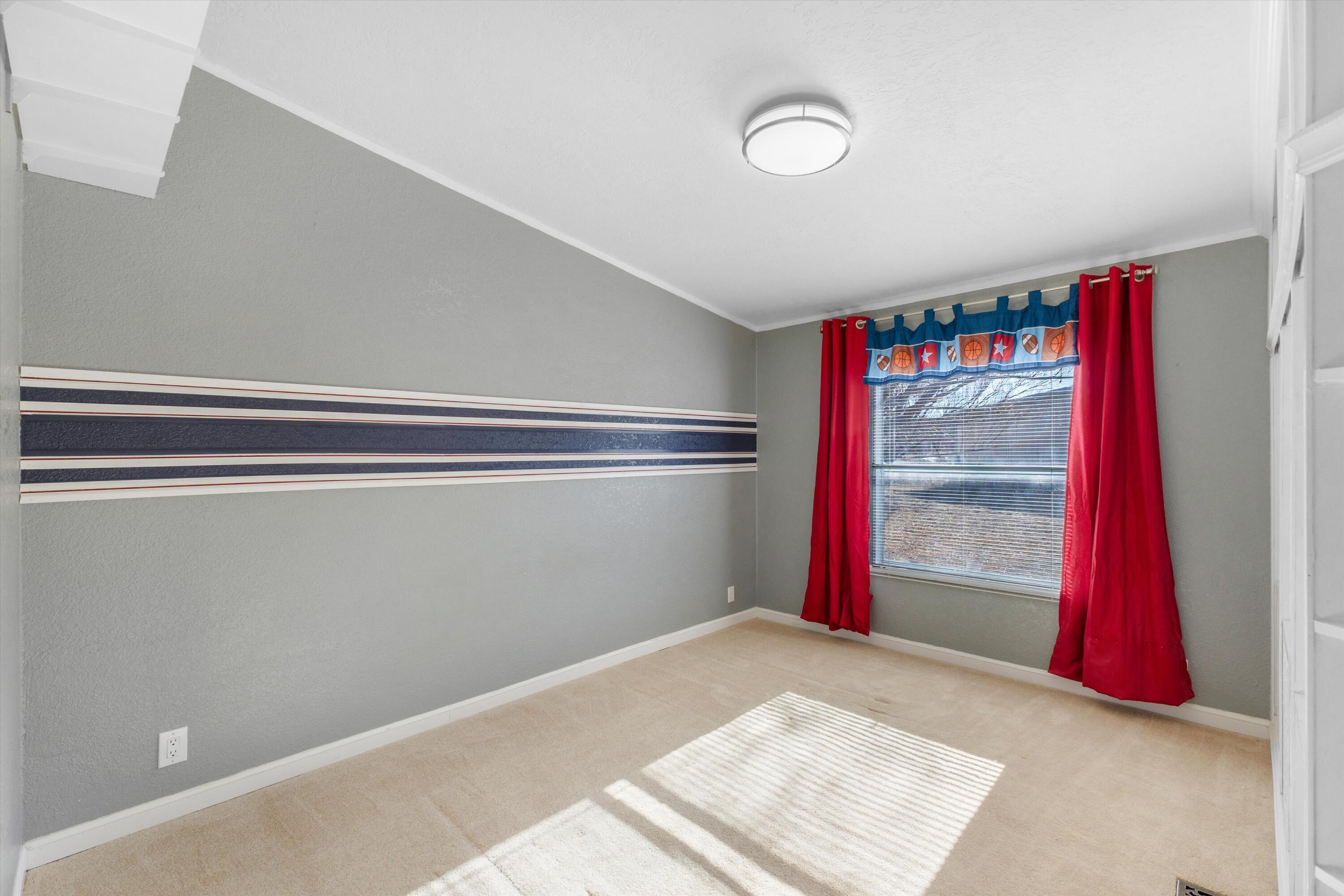 187 Barton Road
