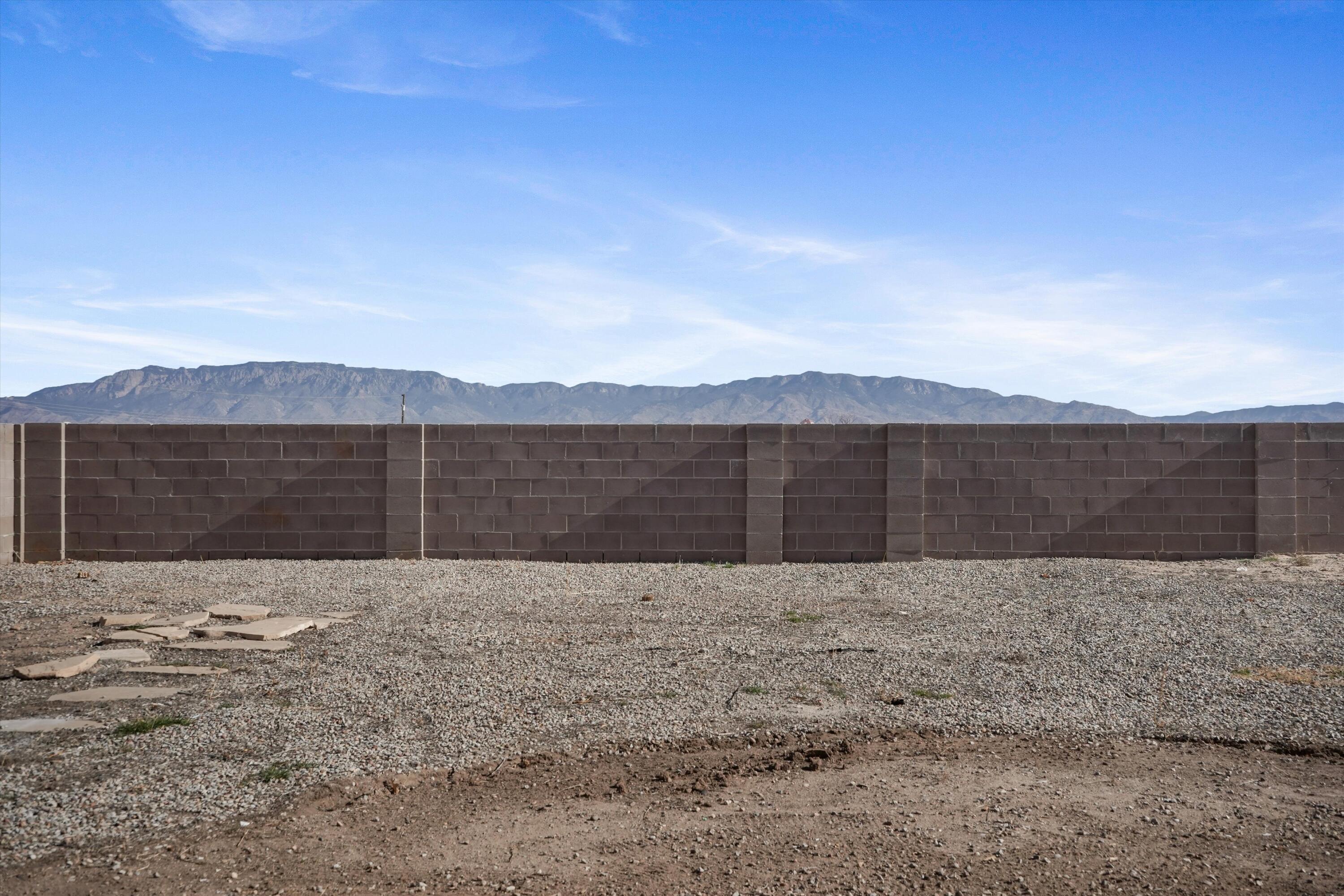 404 Crestview Drive SW