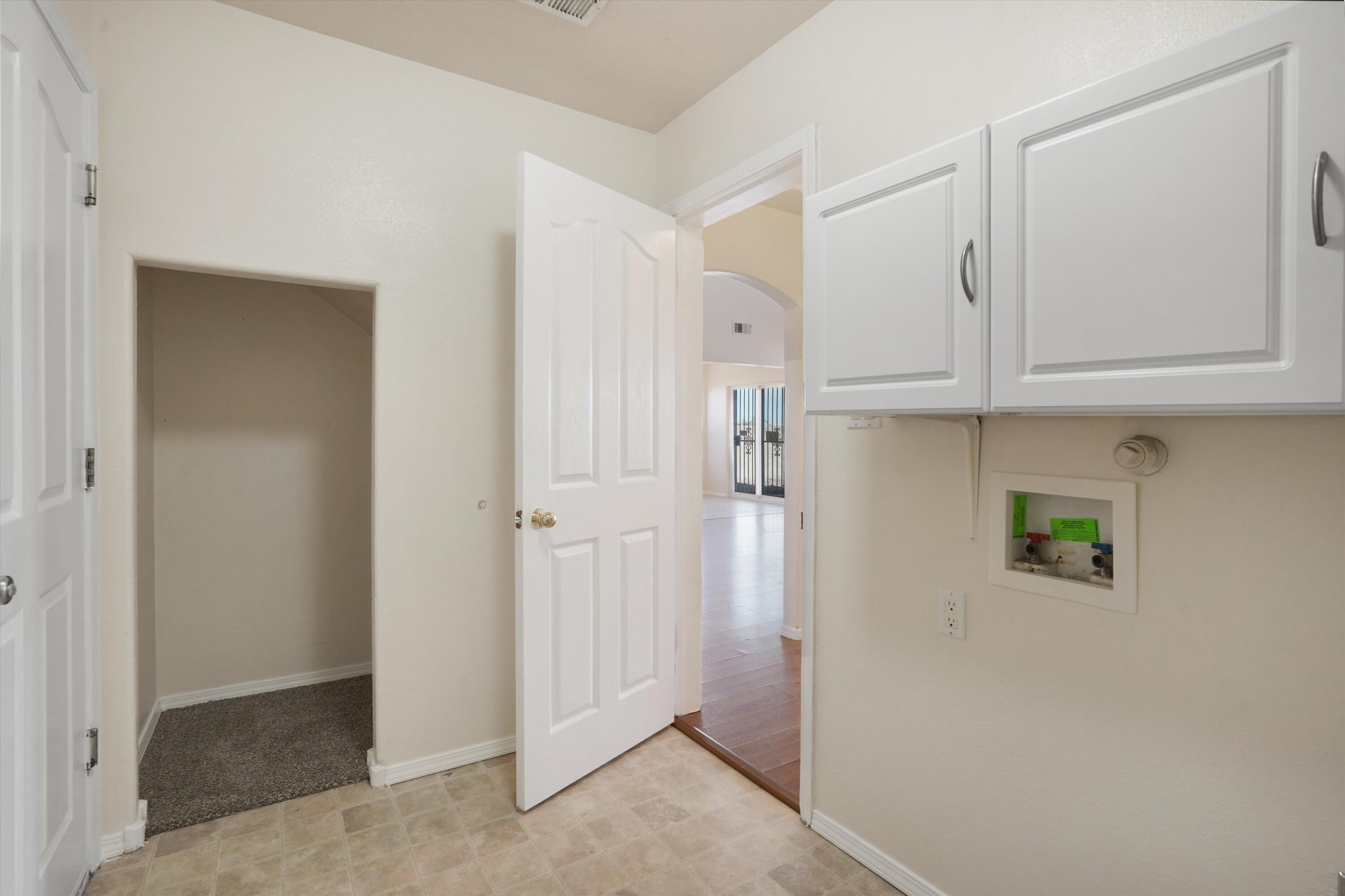 404 Crestview Drive SW