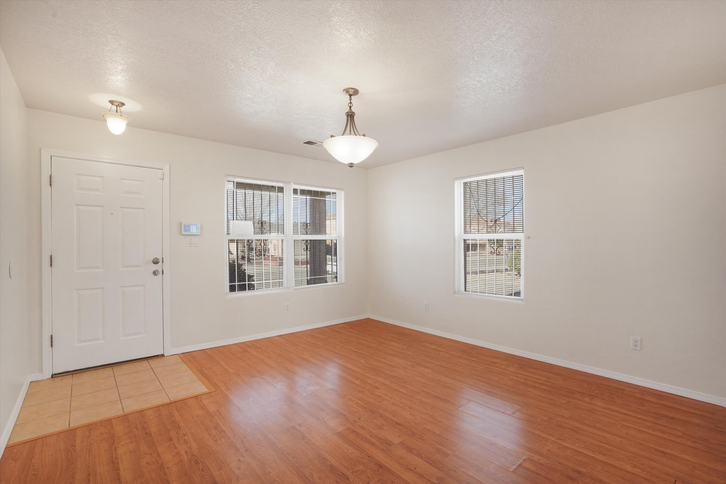 404 Crestview Drive SW