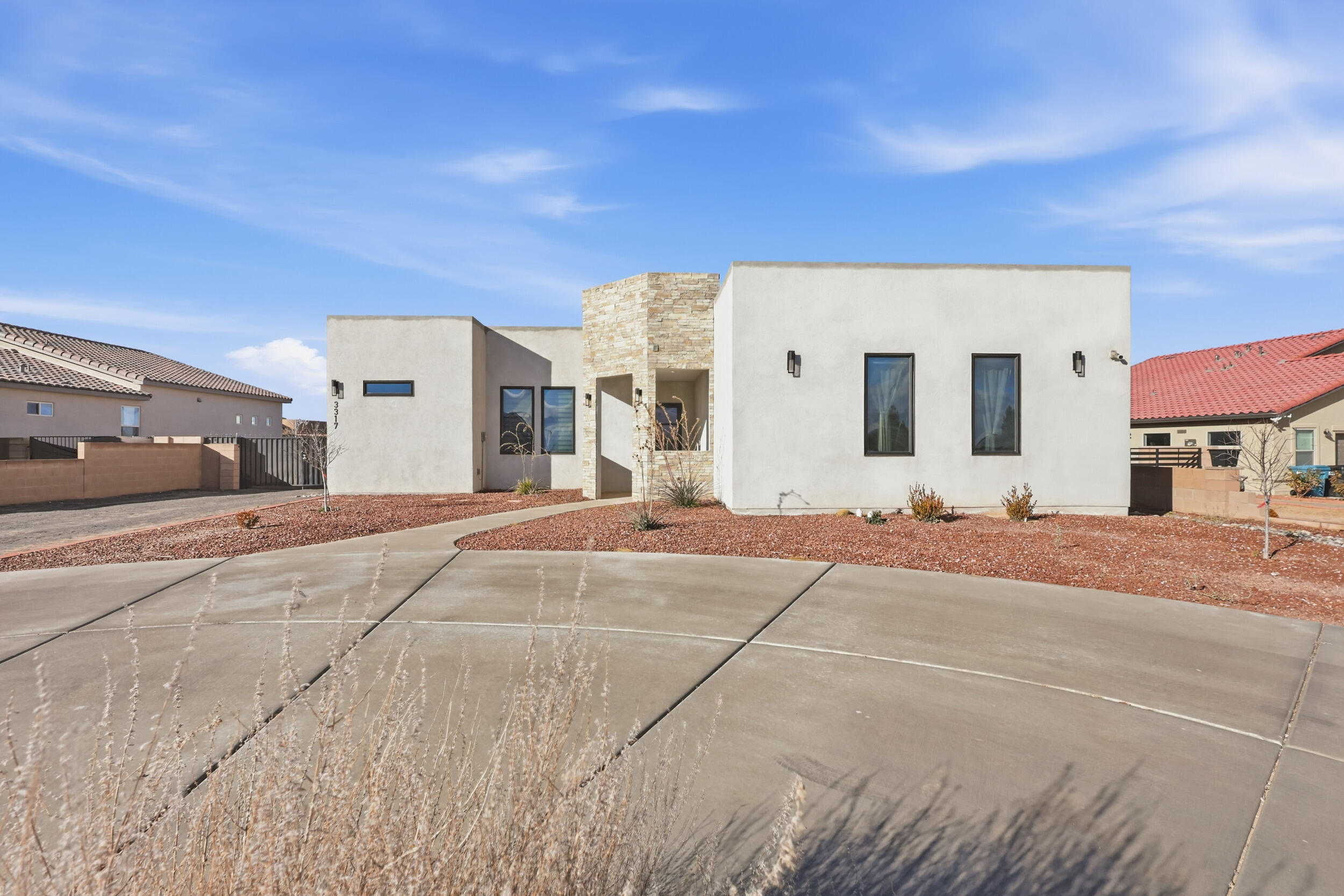 3317 Palmyra Court NE