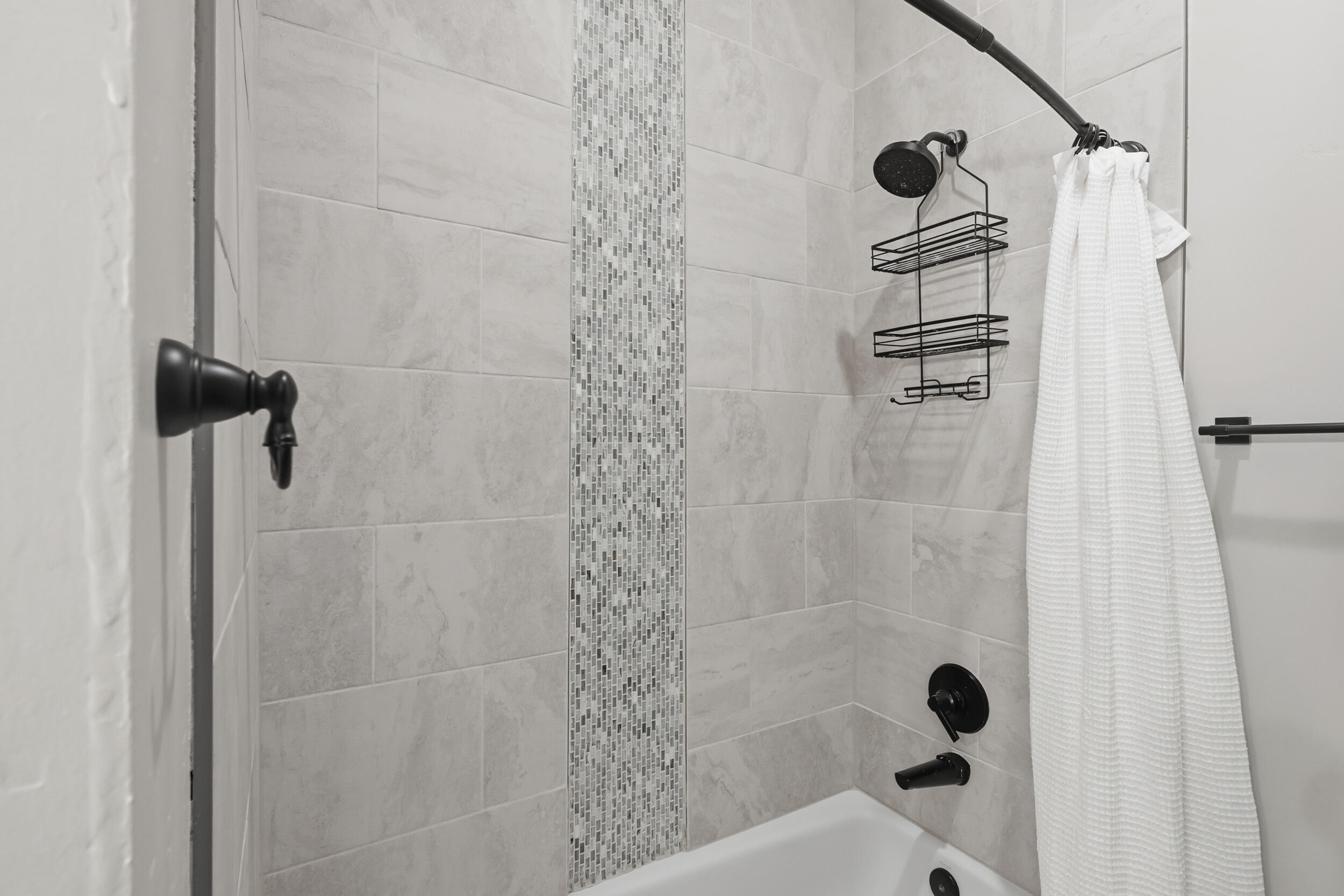 3317 Palmyra Court NE