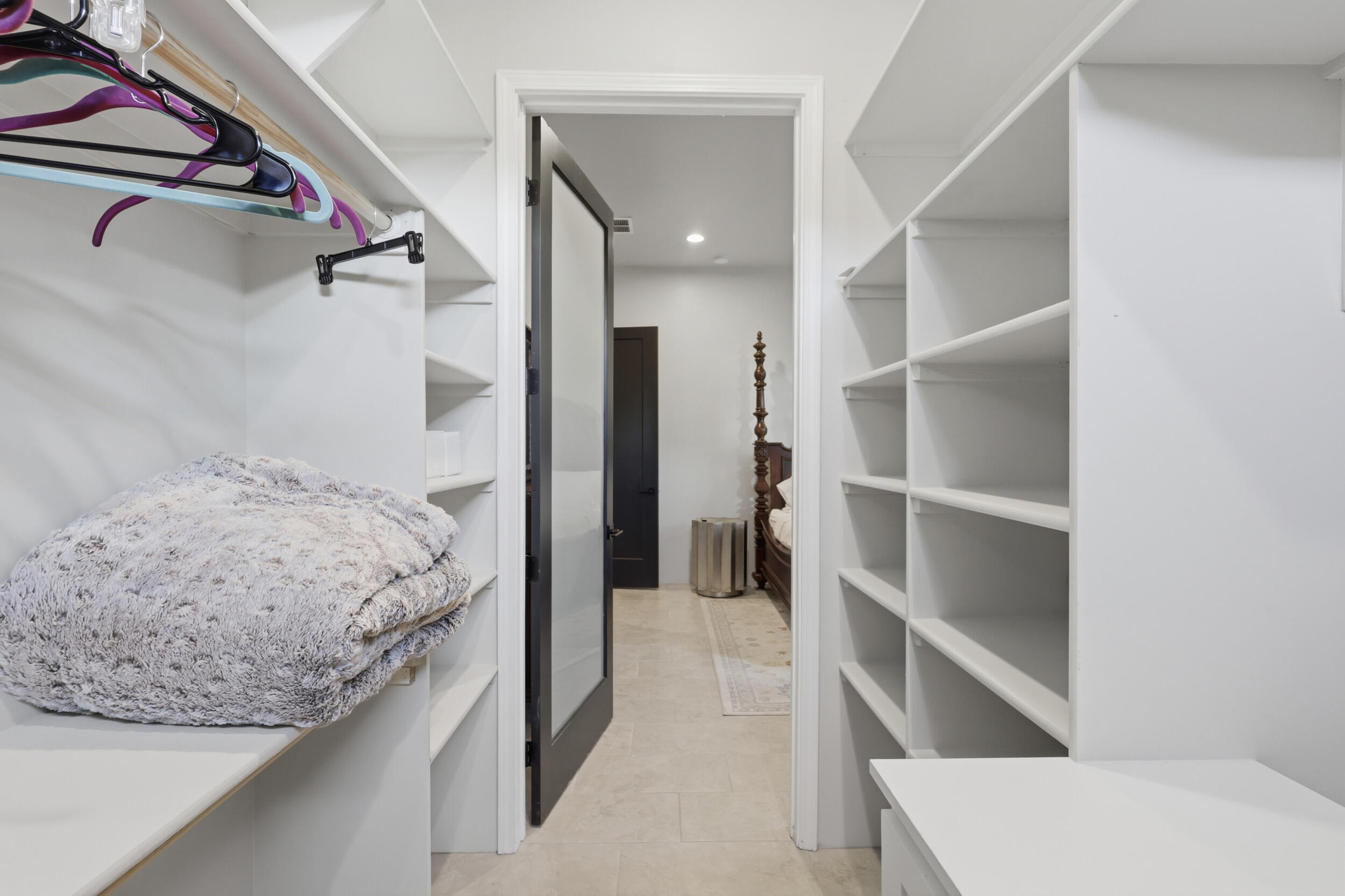 3317 Palmyra Court NE