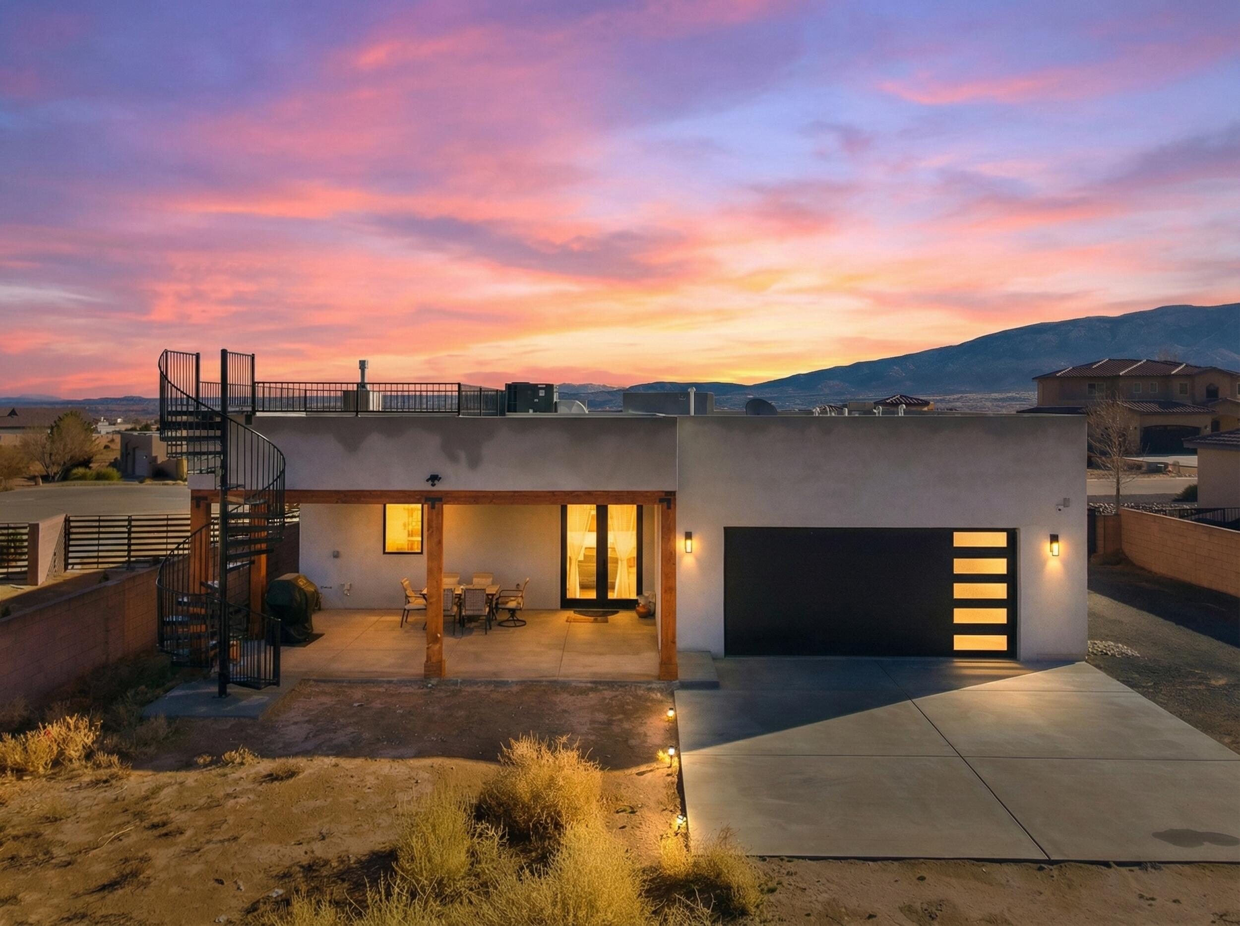 3317 Palmyra Court NE