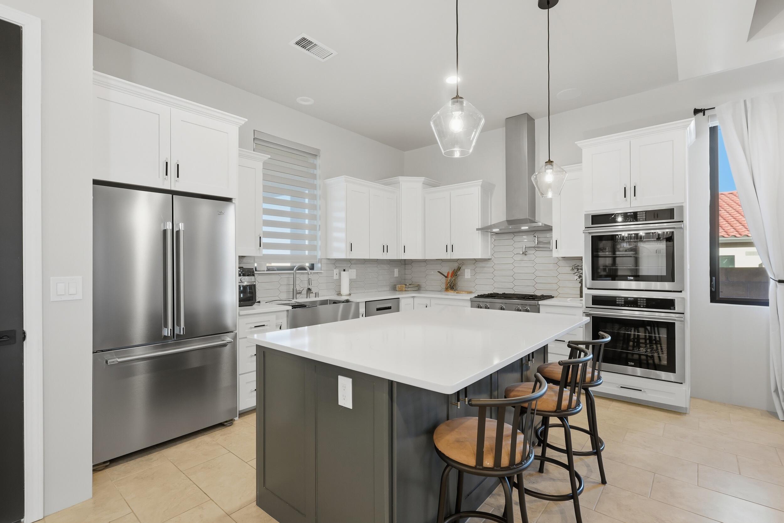 3317 Palmyra Court NE