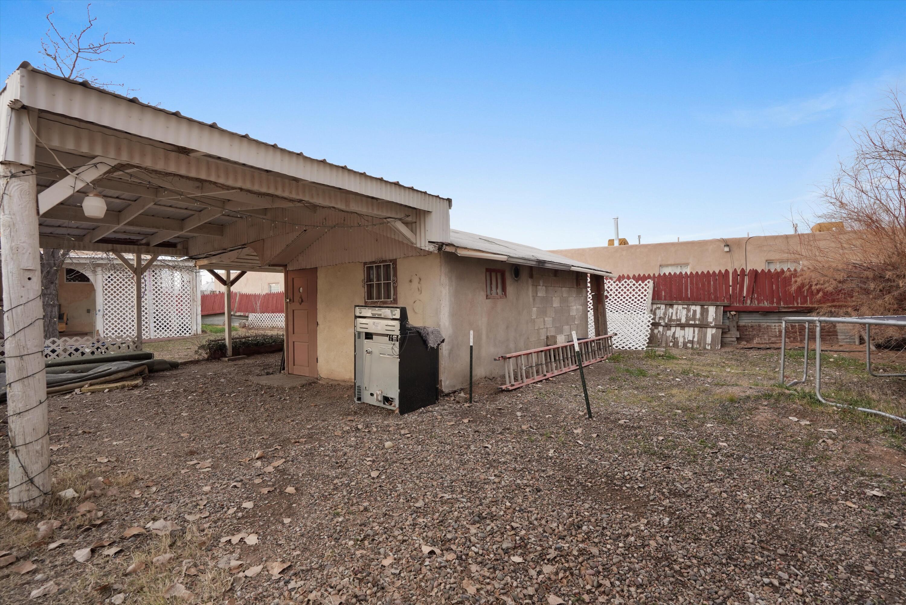 402 Perizzite Avenue