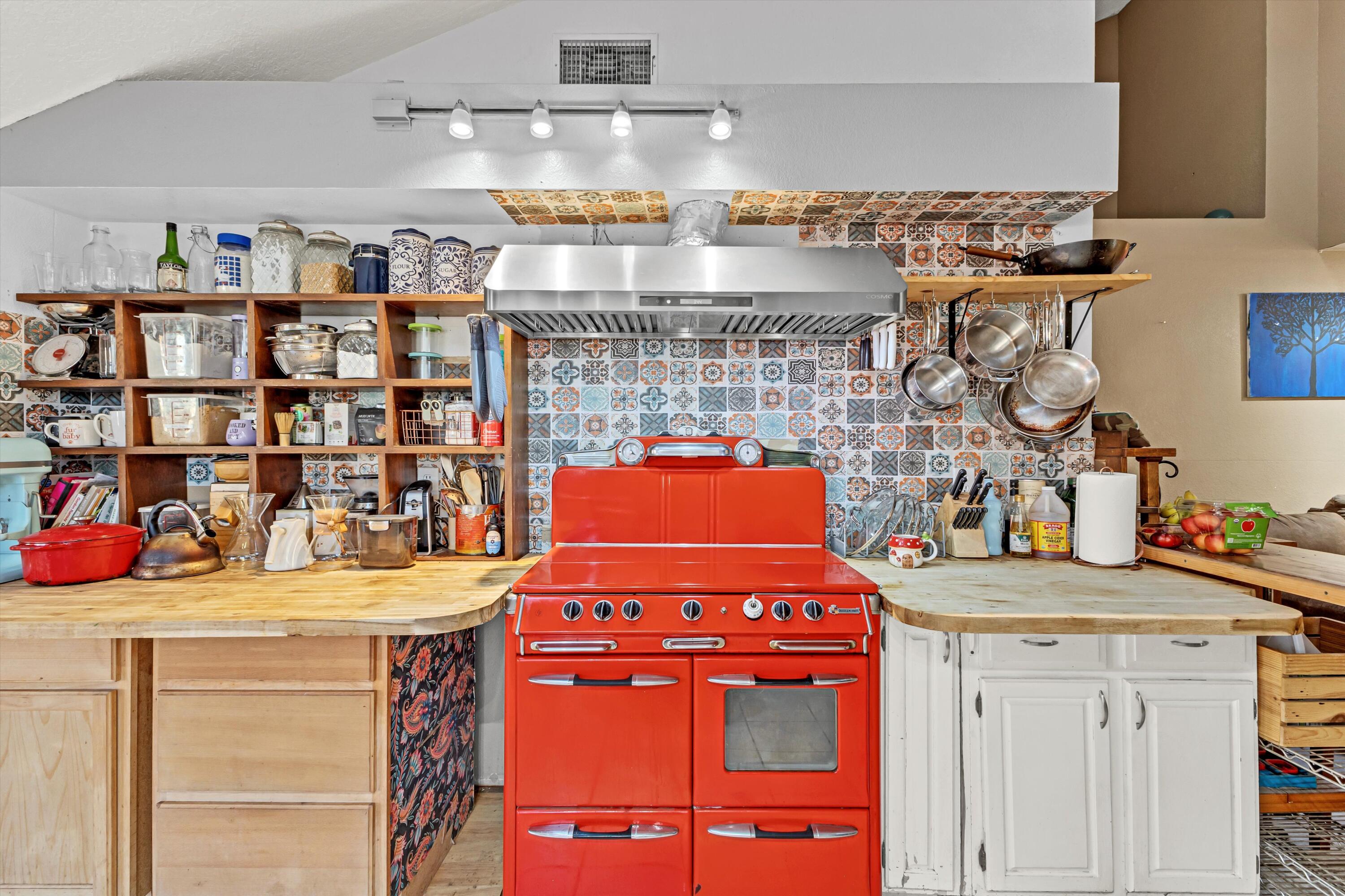 5008 Shadow Mountain Road