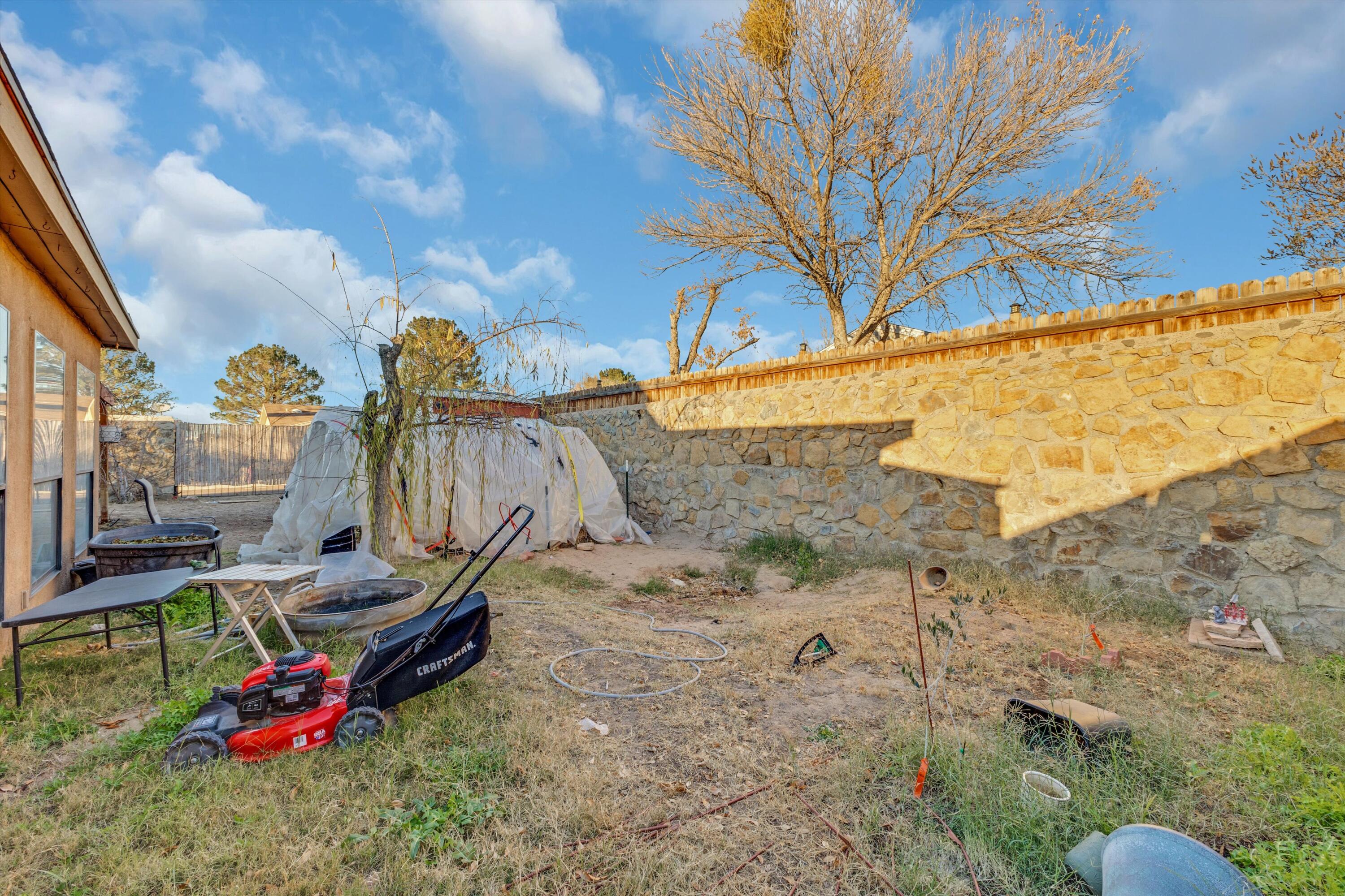 5008 Shadow Mountain Road