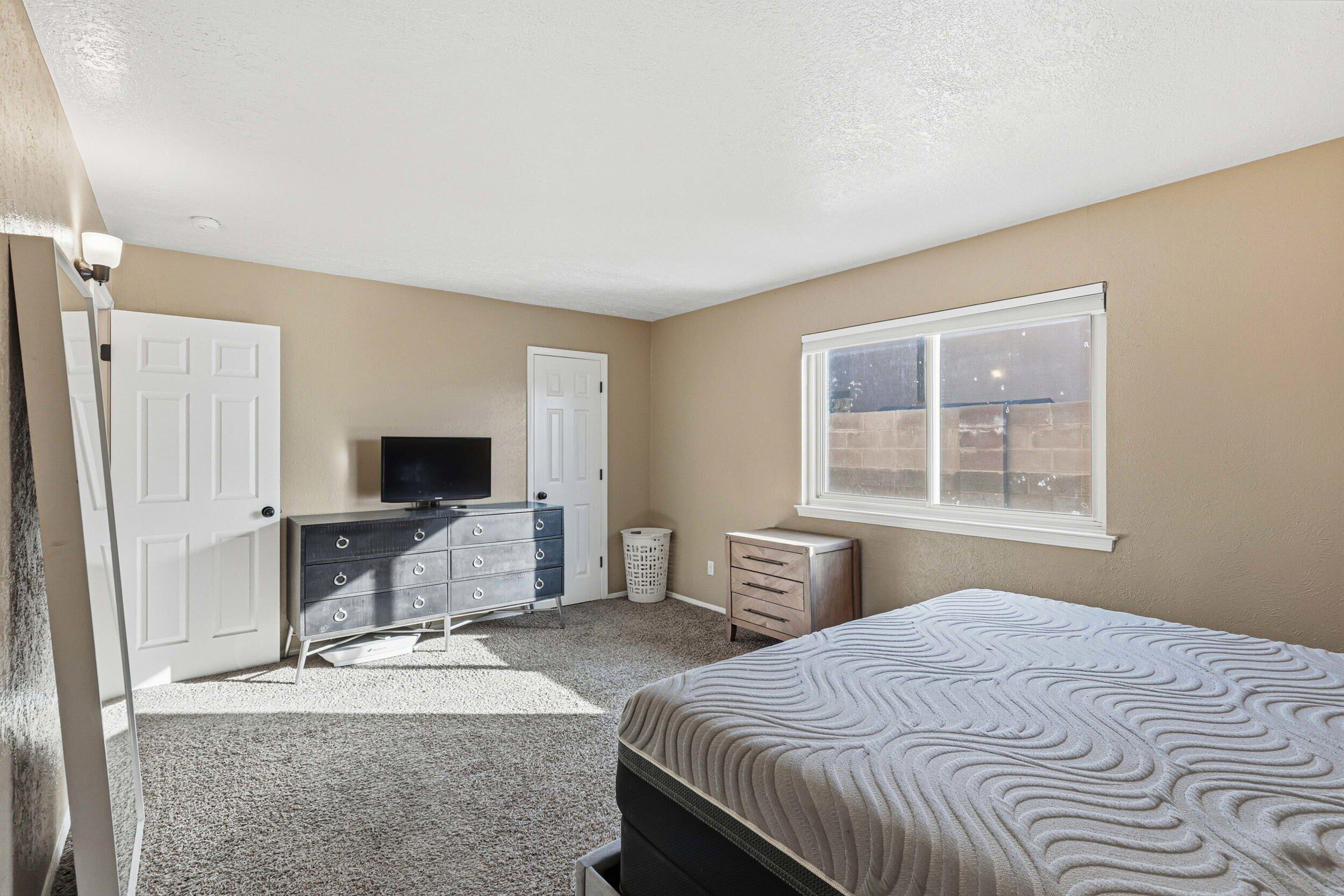 12712 Rover Avenue NE