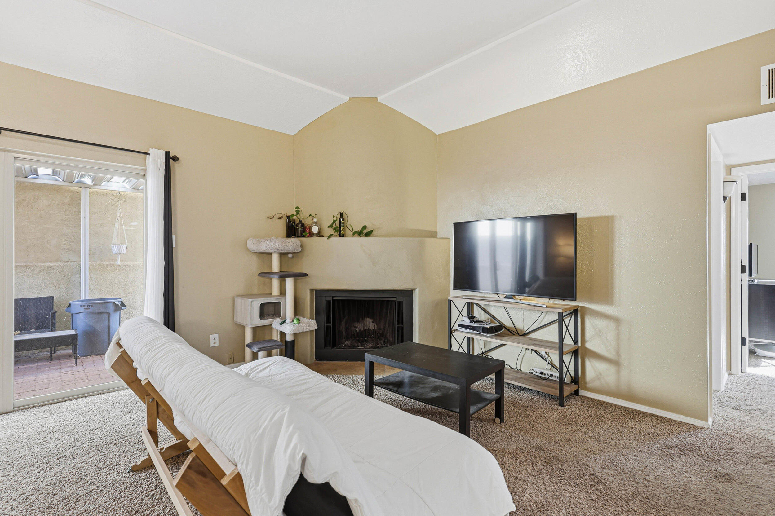 12712 Rover Avenue NE