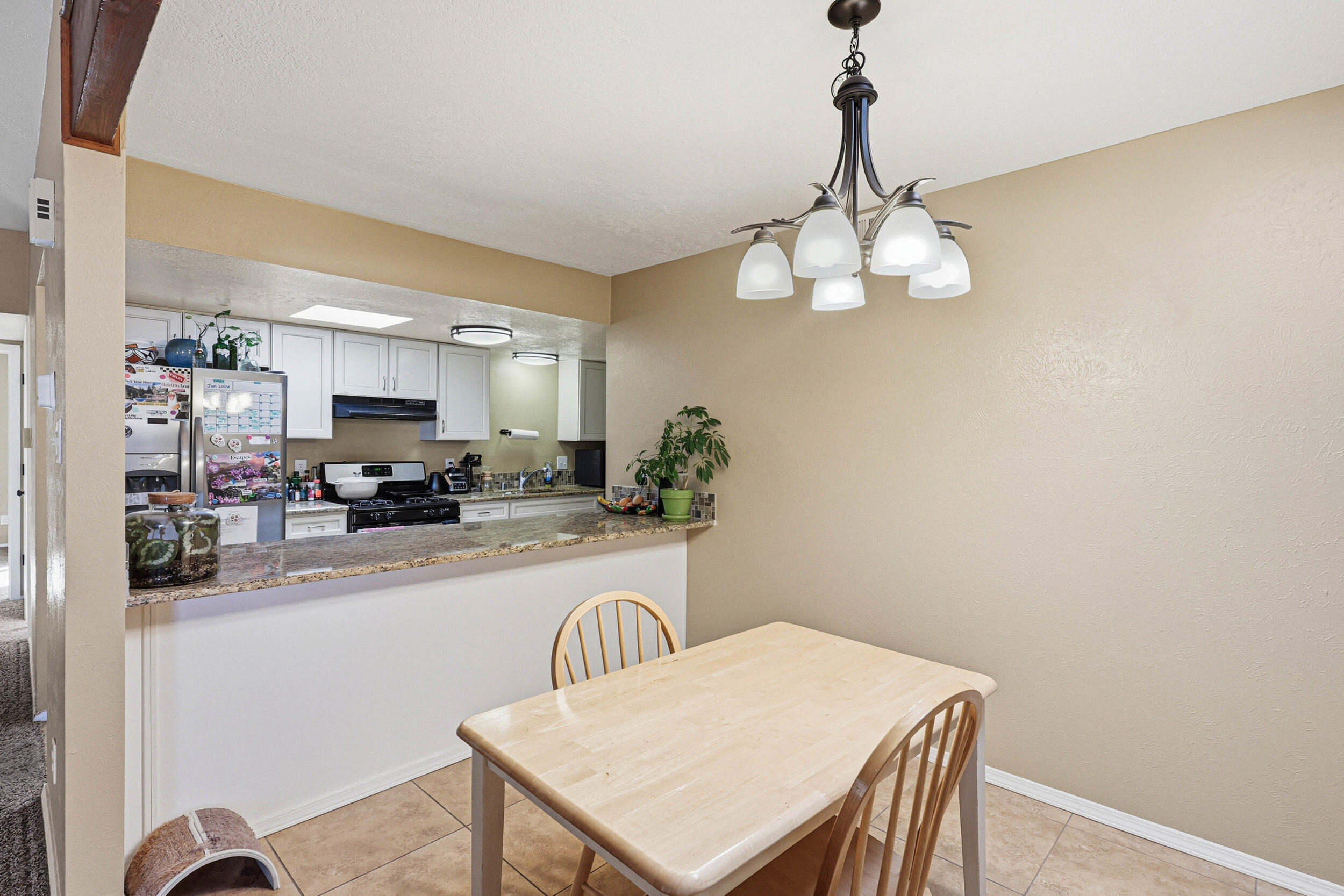 12712 Rover Avenue NE