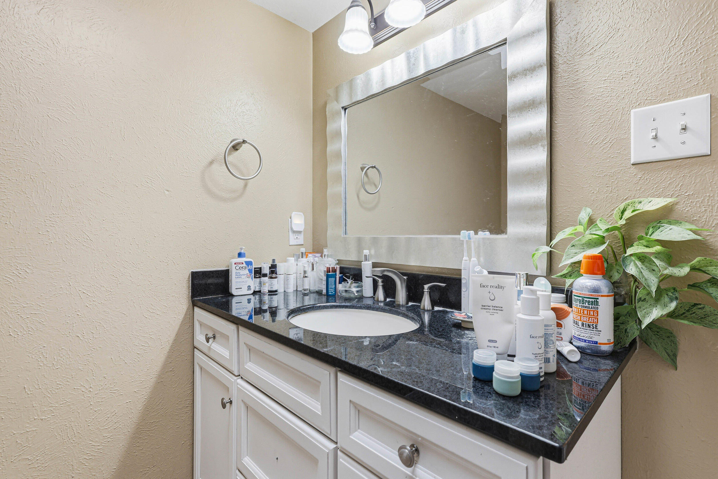 12712 Rover Avenue NE