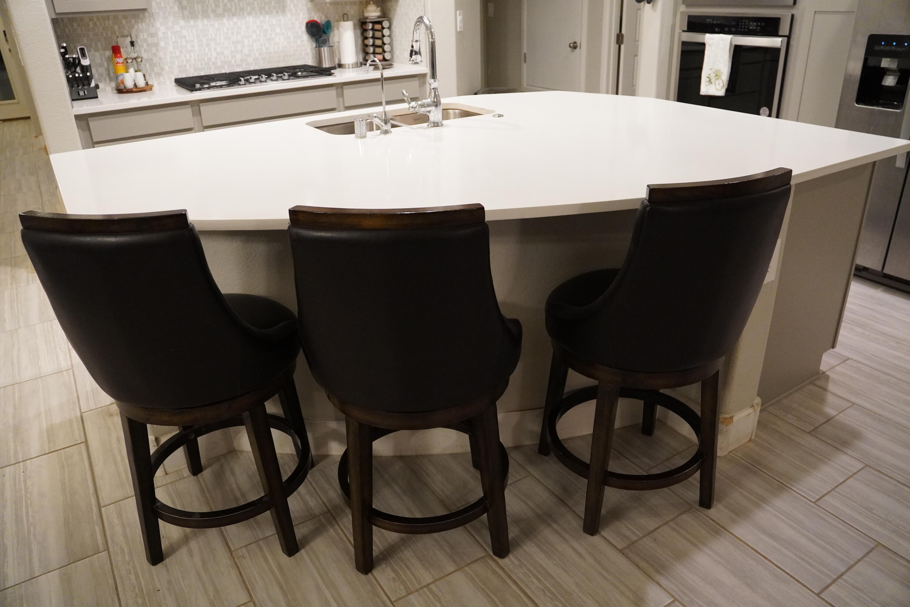 4412 Skyline Loop NE