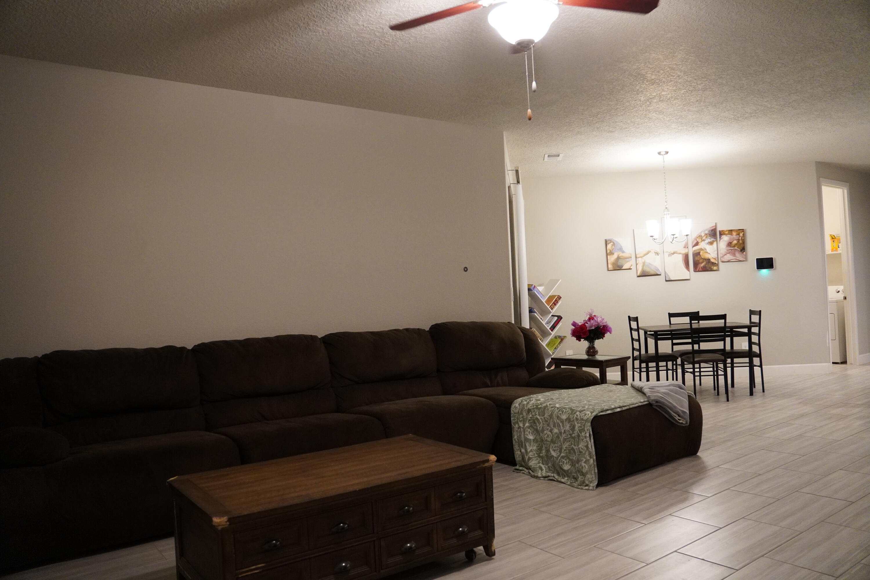 4412 Skyline Loop NE