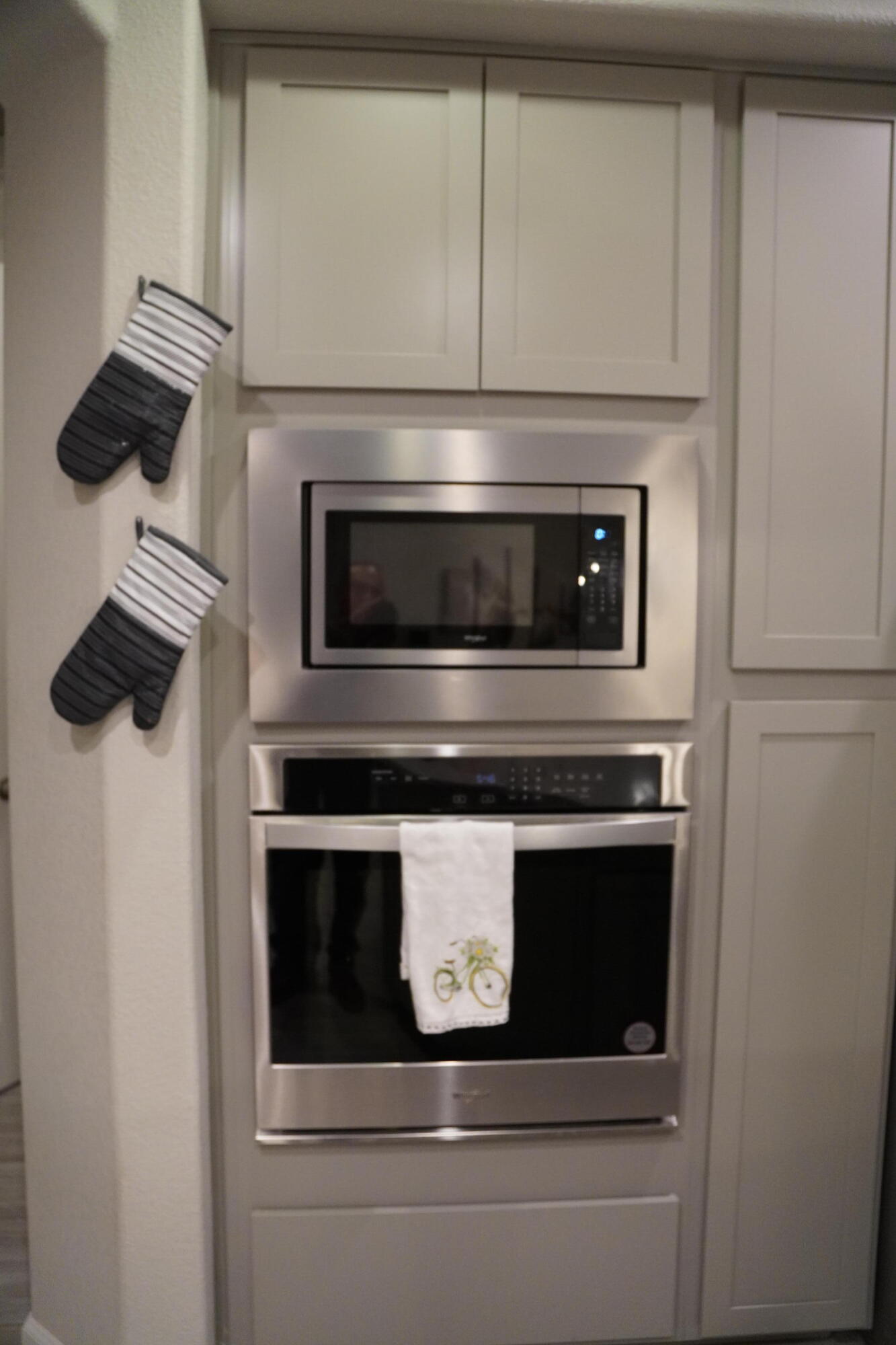 4412 Skyline Loop NE