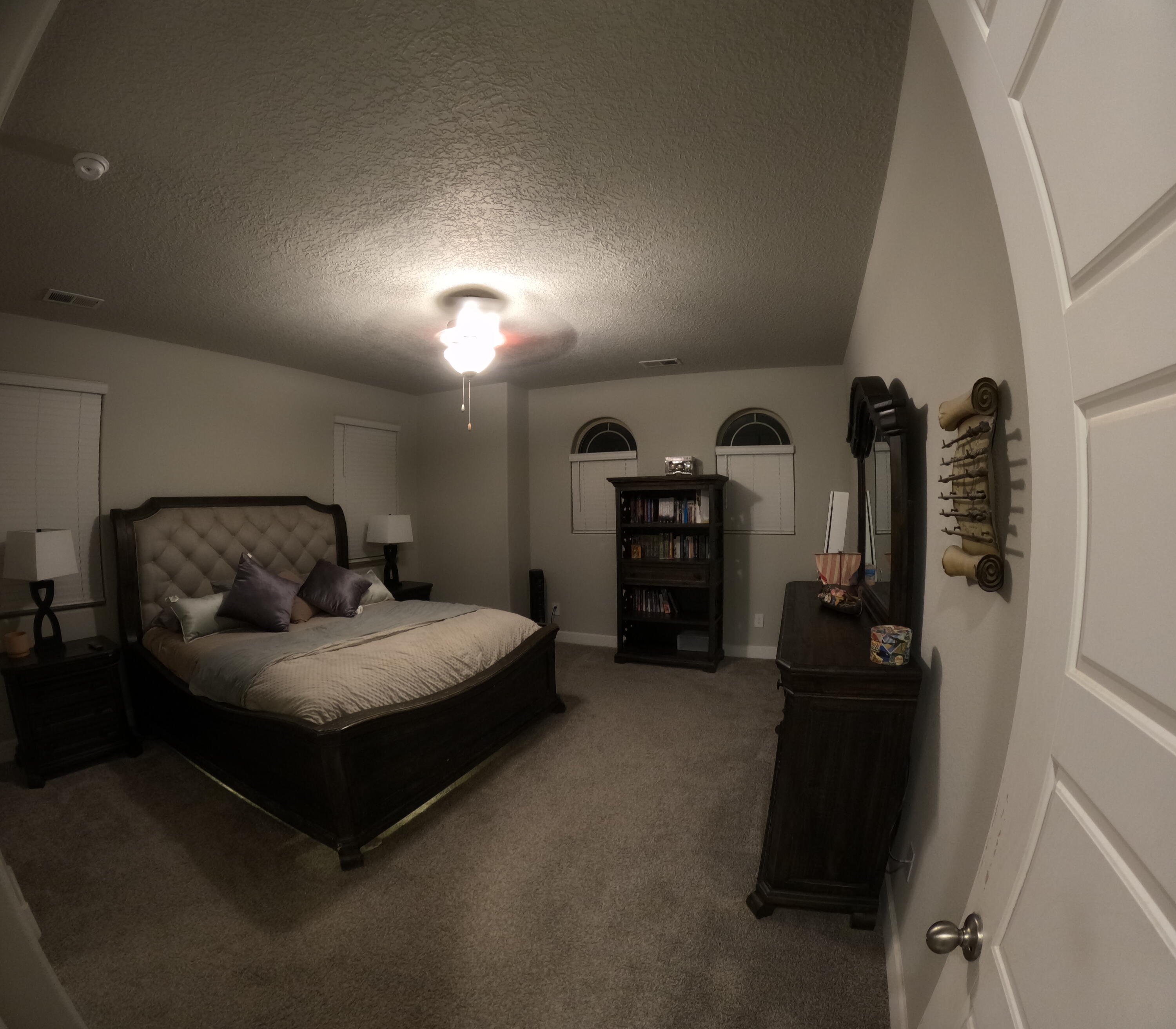 4412 Skyline Loop NE