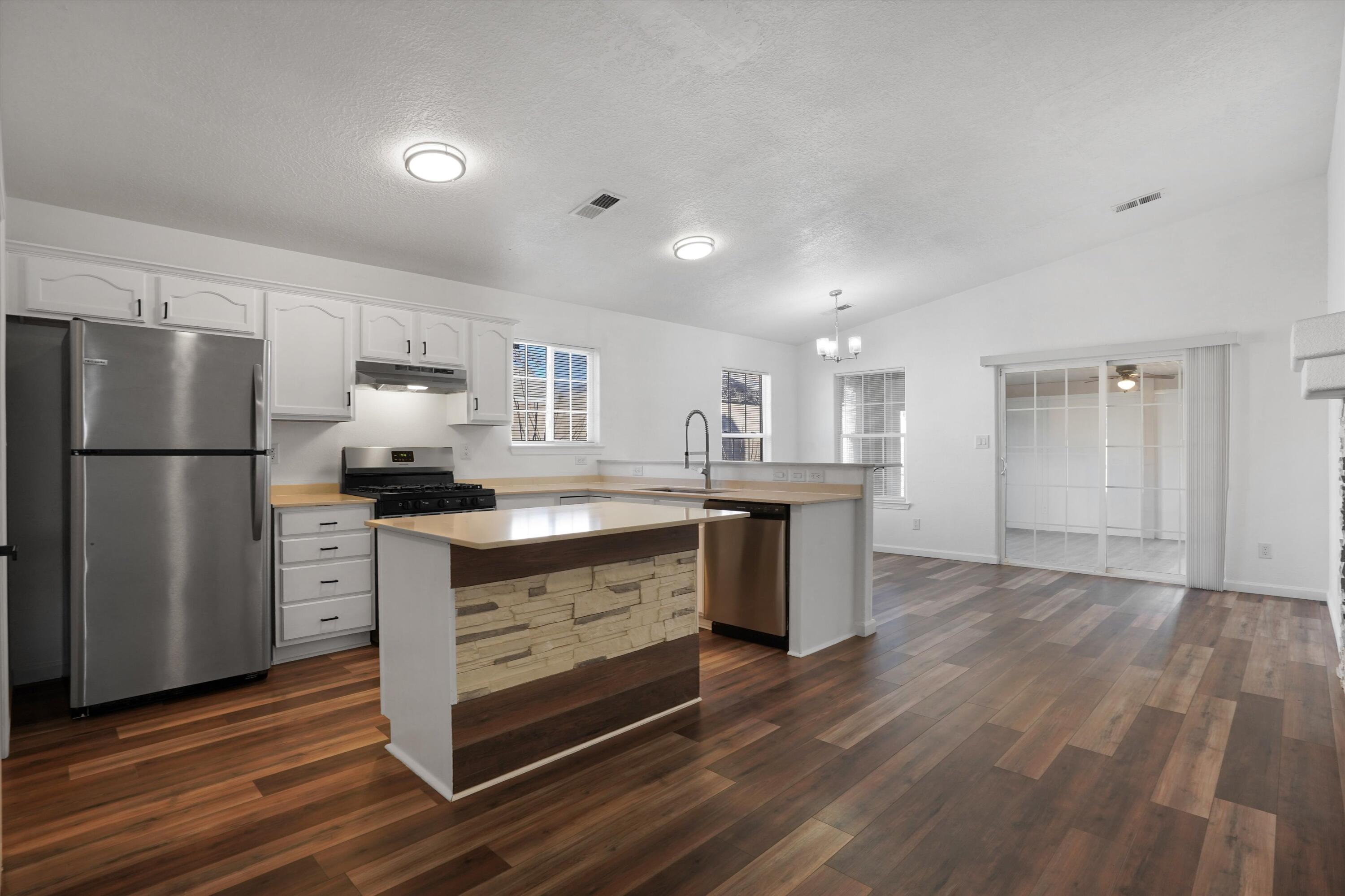 2228 Stallion Street SW