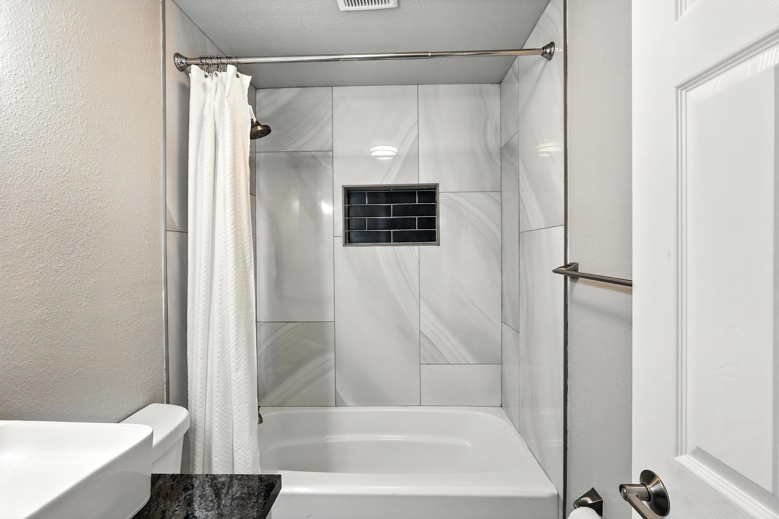 219 Central Avenue NW 306/406