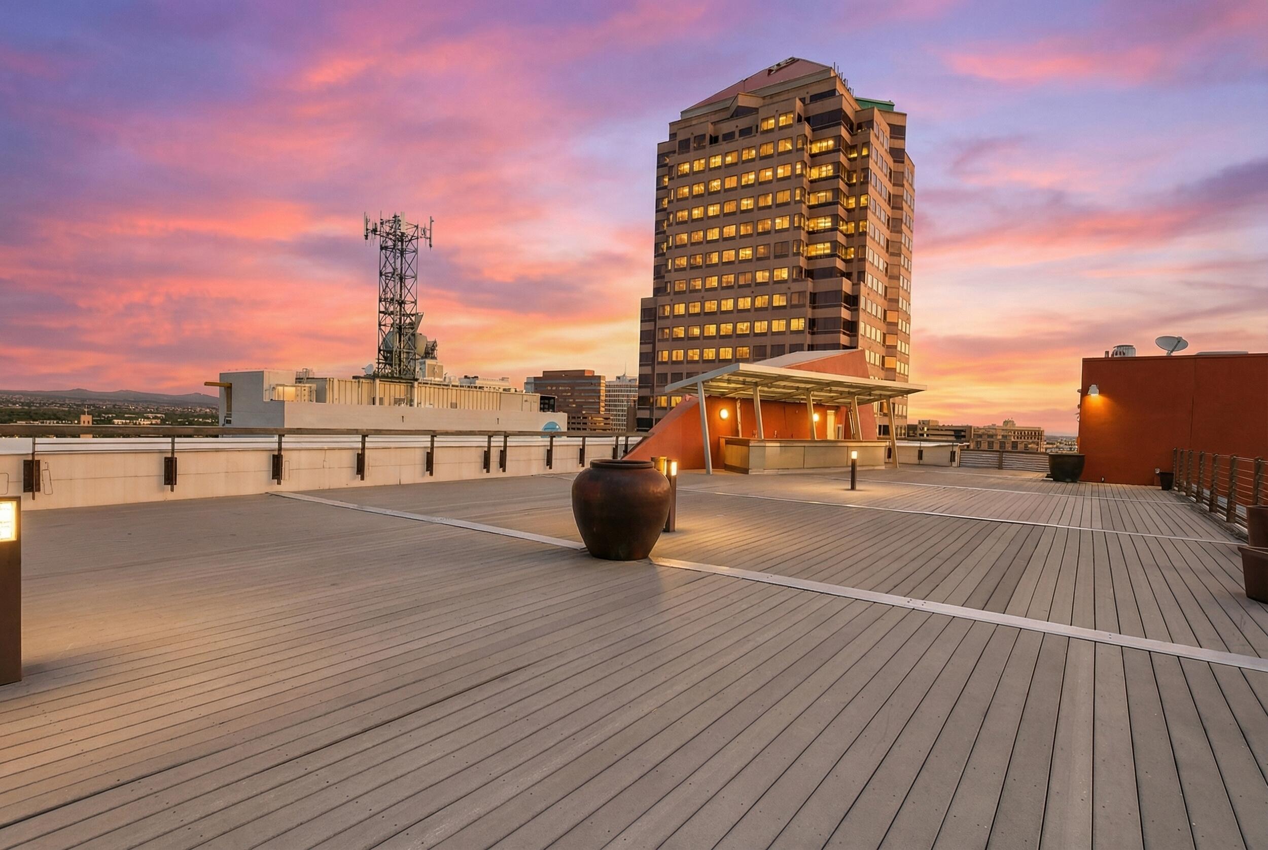 219 Central Avenue NW 306/406