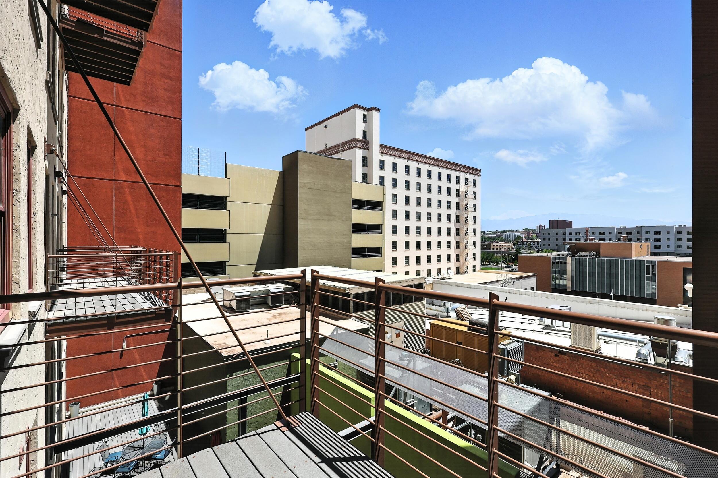 219 Central Avenue NW 306/406