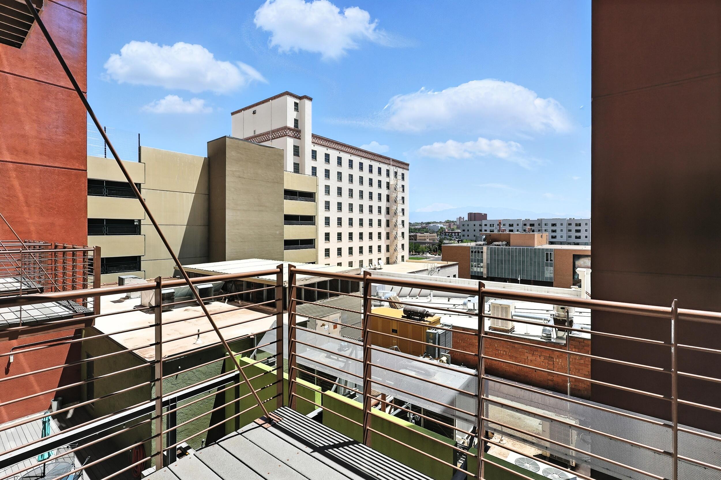 219 Central Avenue NW 306/406