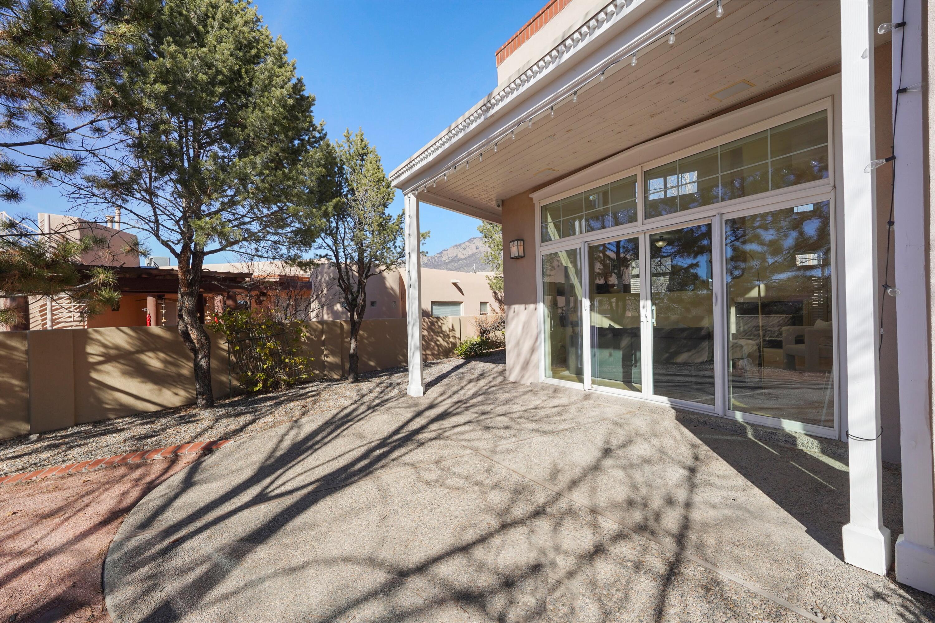 6515 Alpine Trail Street NE