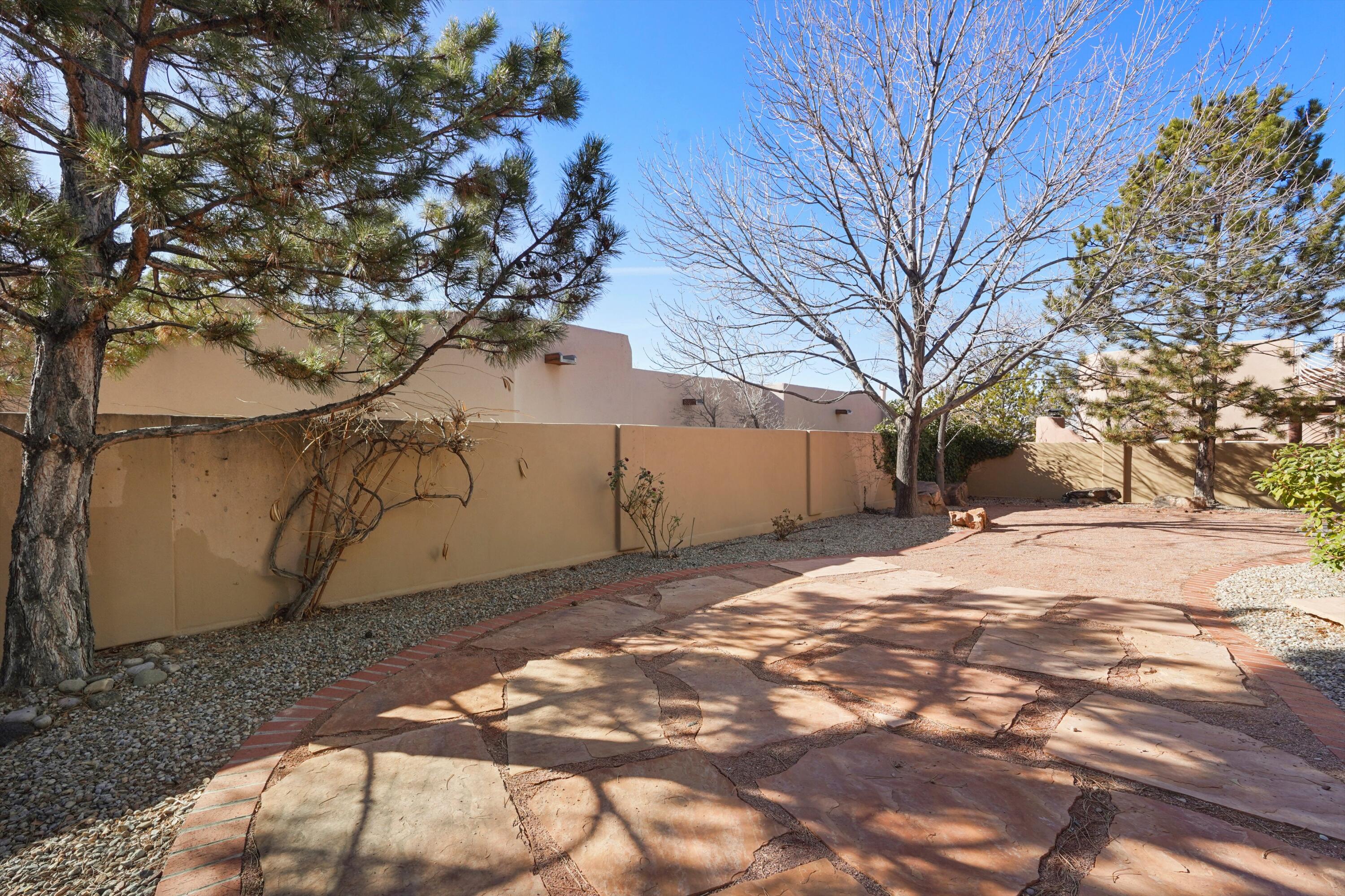 6515 Alpine Trail Street NE