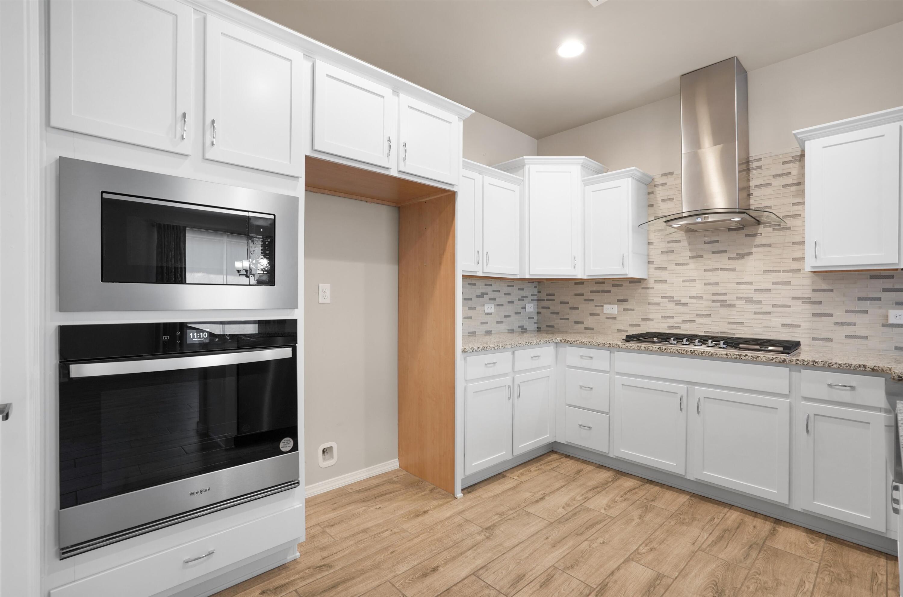 7512 Two Rock Road NW