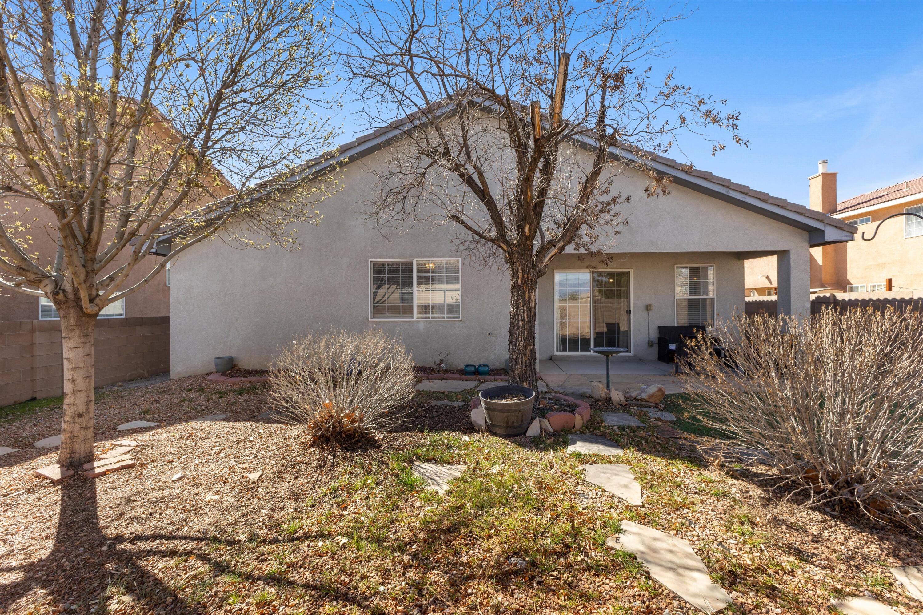 956 Galeras Street NW